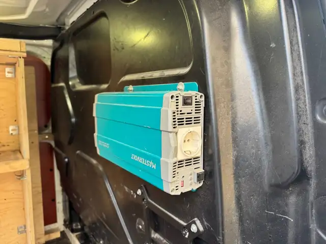 Ford Transit Custom view 16
