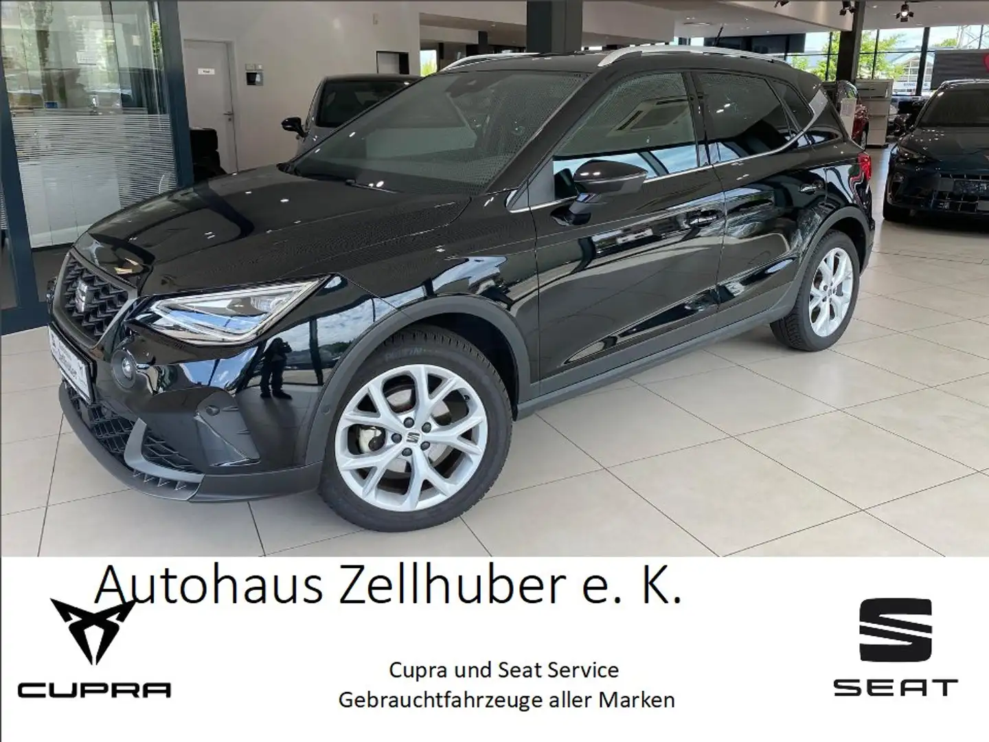 SEAT Arona 1.0 TSI DSG FR *ACC*Dinamica*Kamera* Schwarz - 1