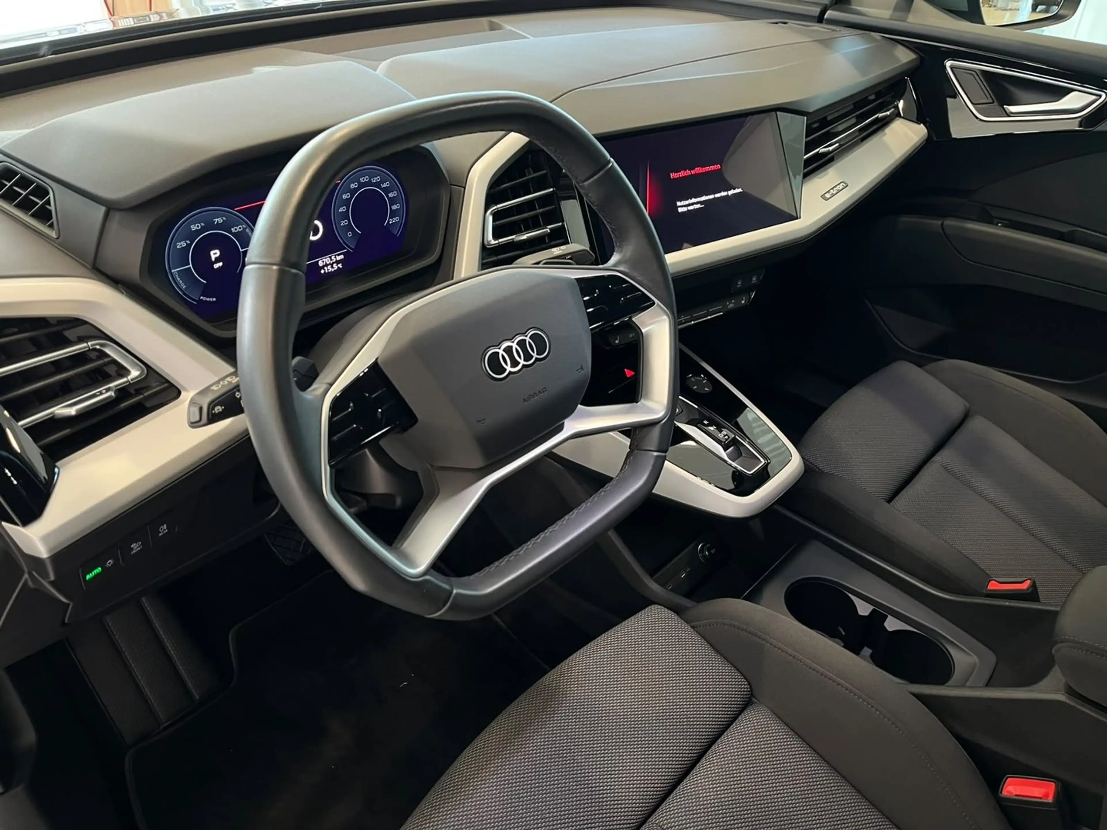 Audi Q4 e-tron Audi Q4 Sportback 50 e-tron quattro — photo 5