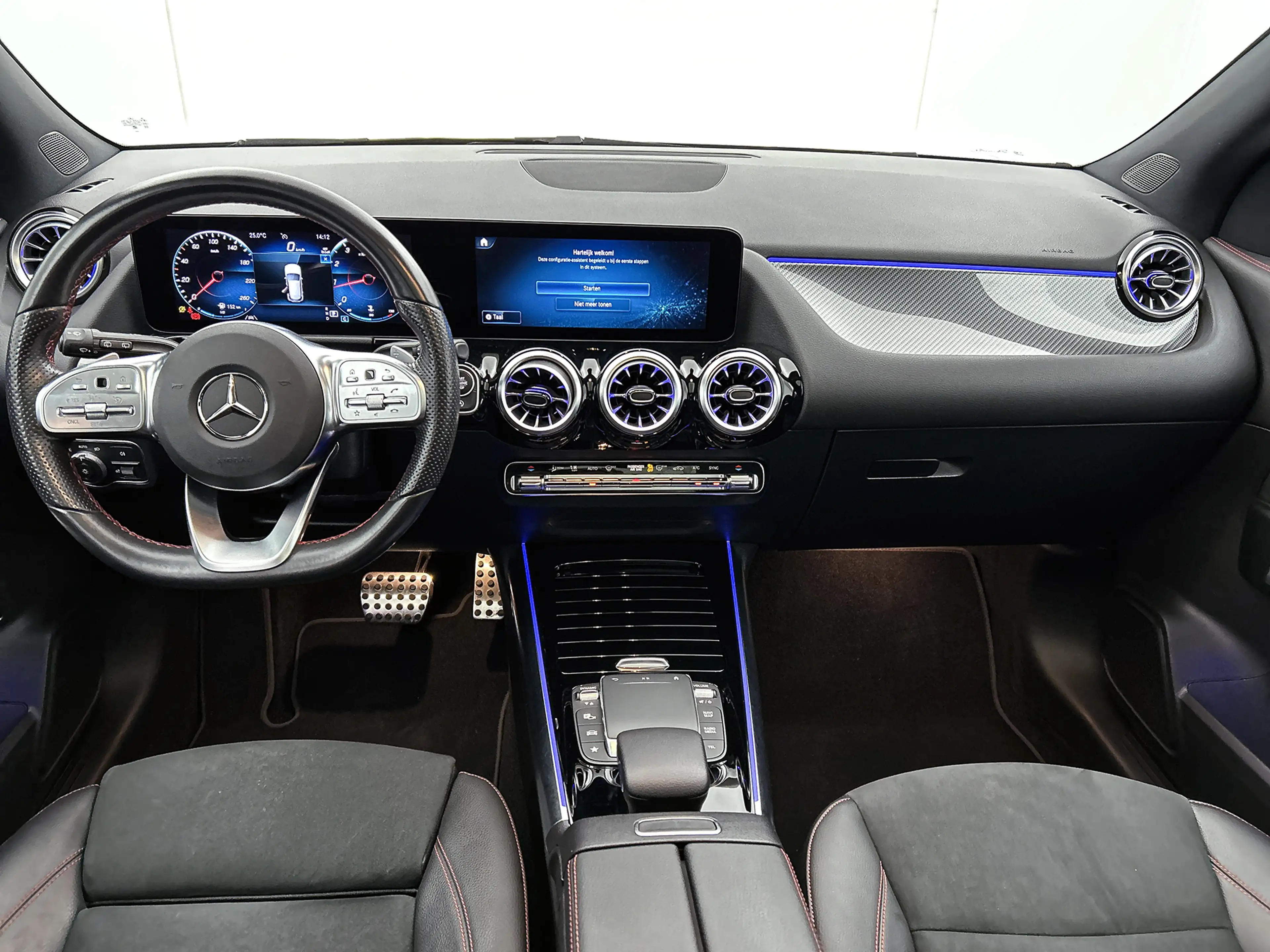 Mercedes-Benz GLA 180 AMG Line Panoramadak | Stoelverwarming | Sfeerverl — photo 5