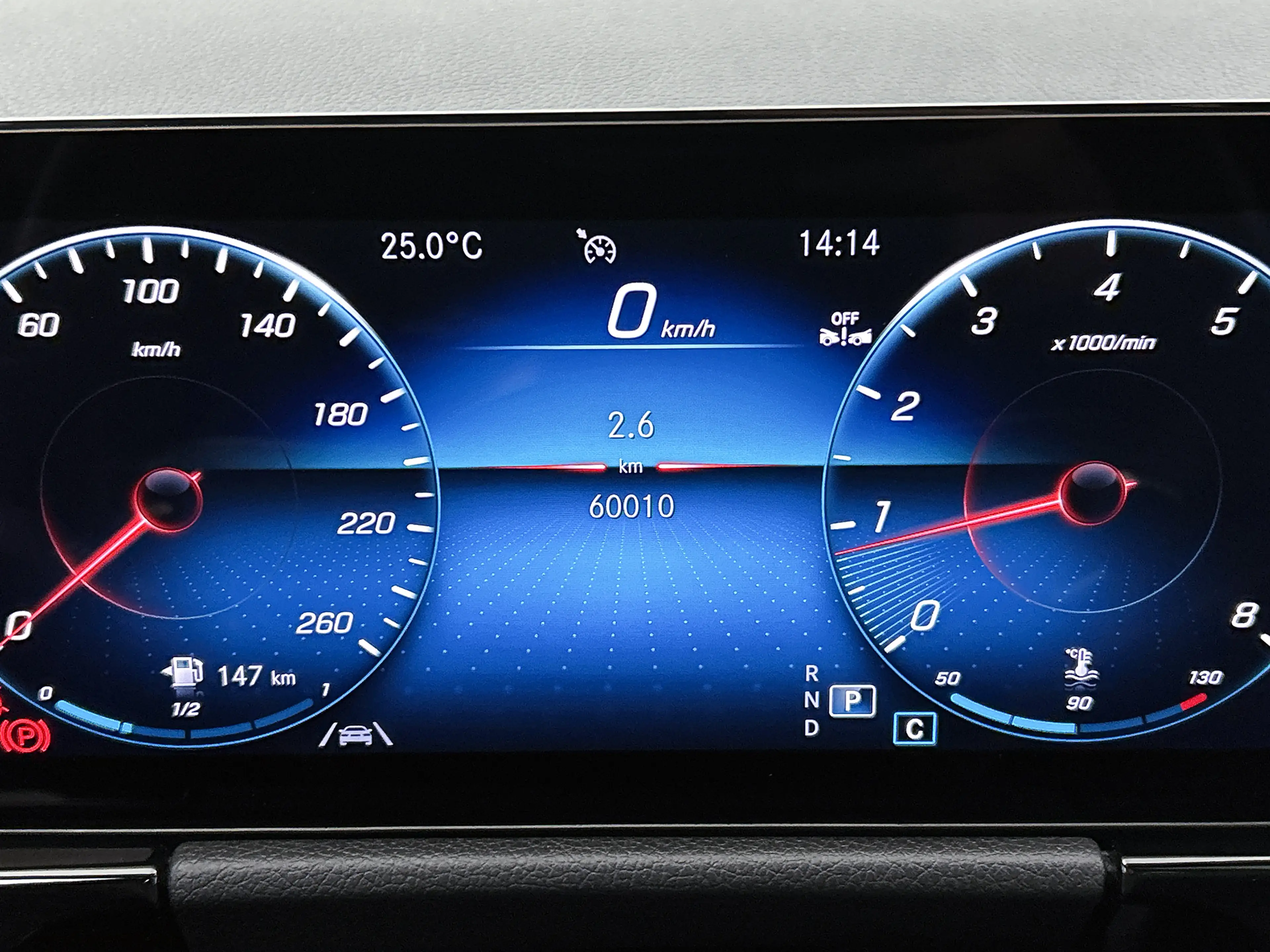 Mercedes-Benz GLA 180 AMG Line Panoramadak | Stoelverwarming | Sfeerverl — photo 6