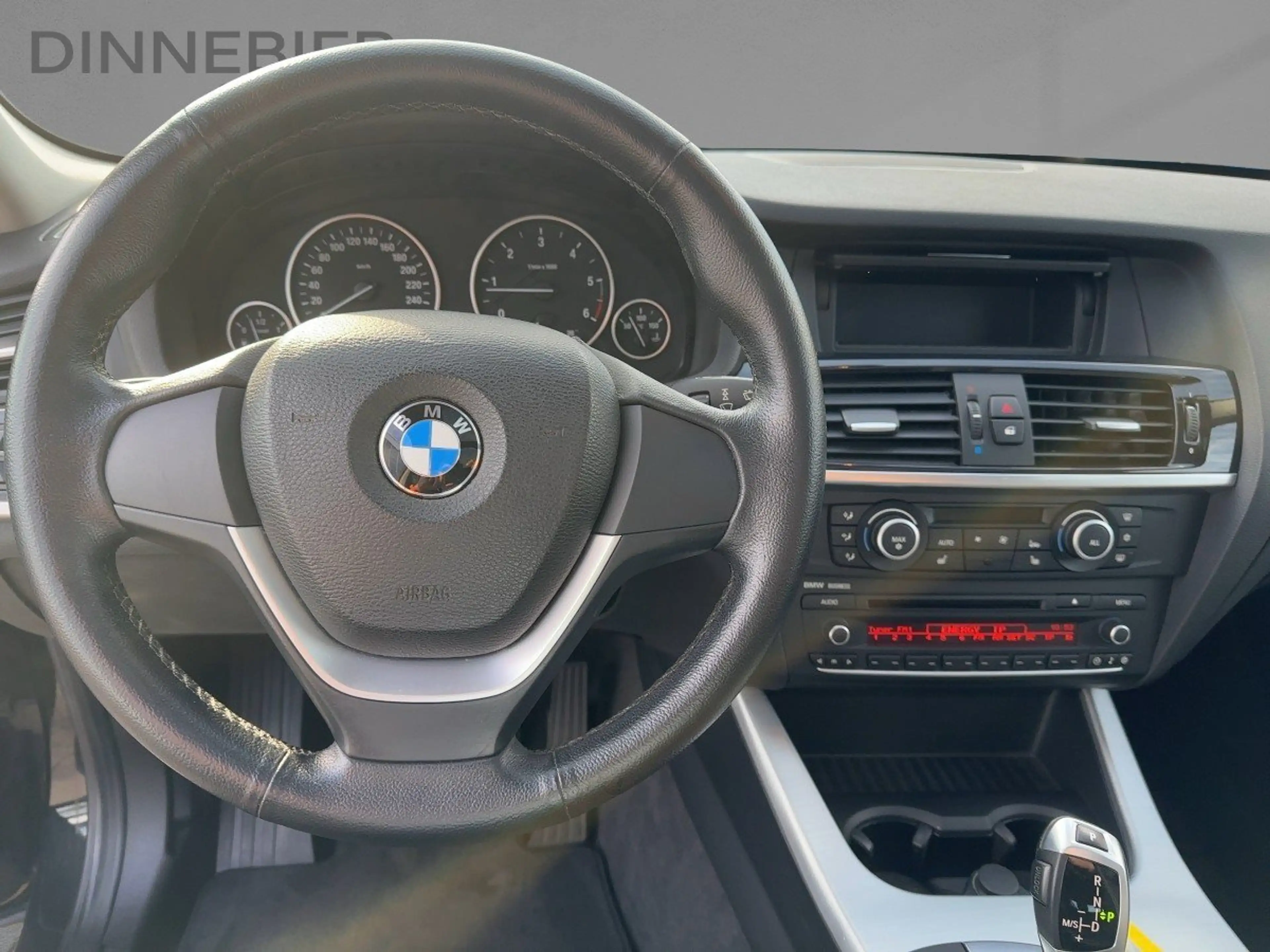 BMW X3 xDrive 20 d PANO AHK PDC SD 2xKlima AUT KlimaA — photo 11