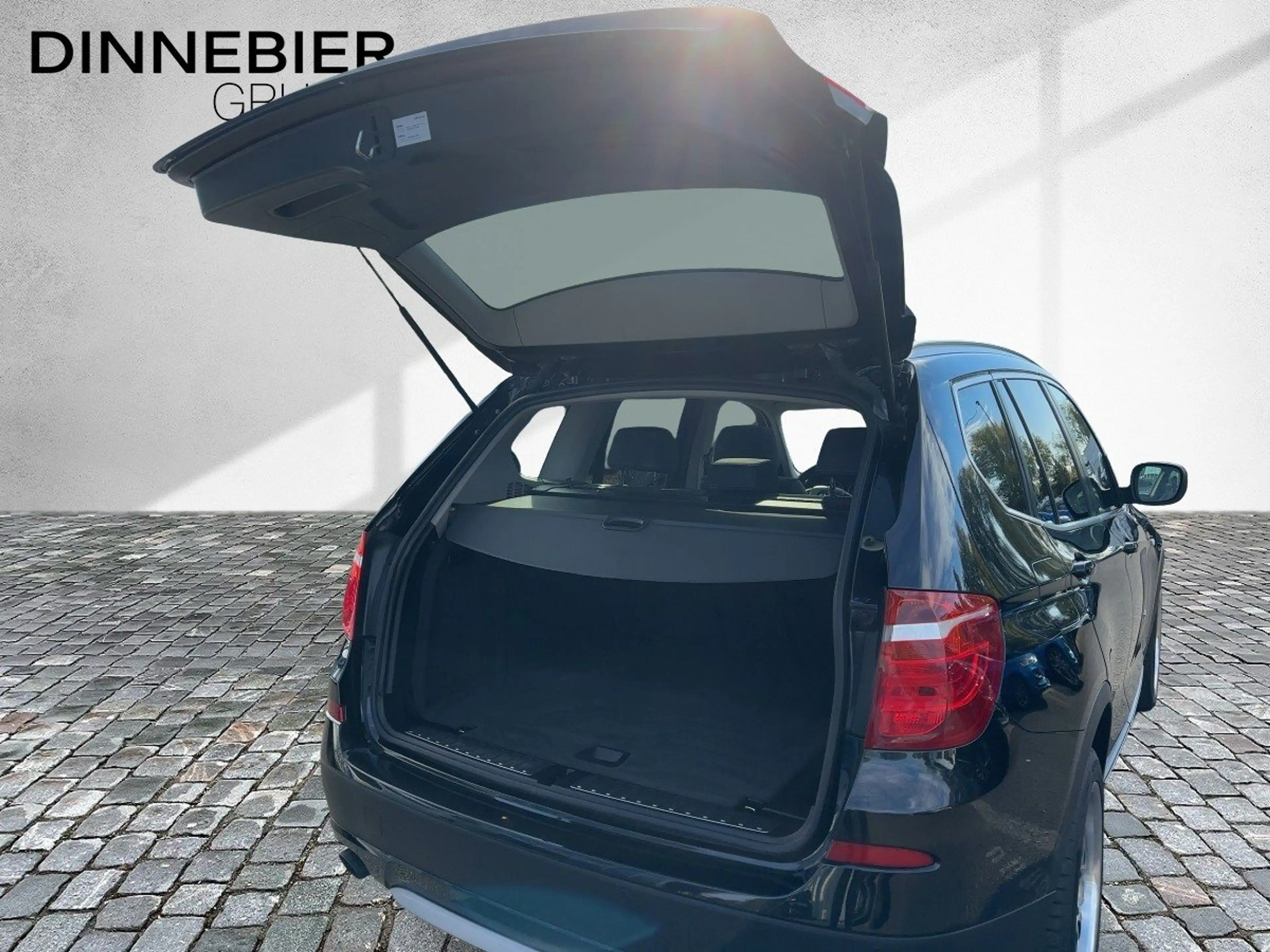 BMW X3 xDrive 20 d PANO AHK PDC SD 2xKlima AUT KlimaA — photo 8