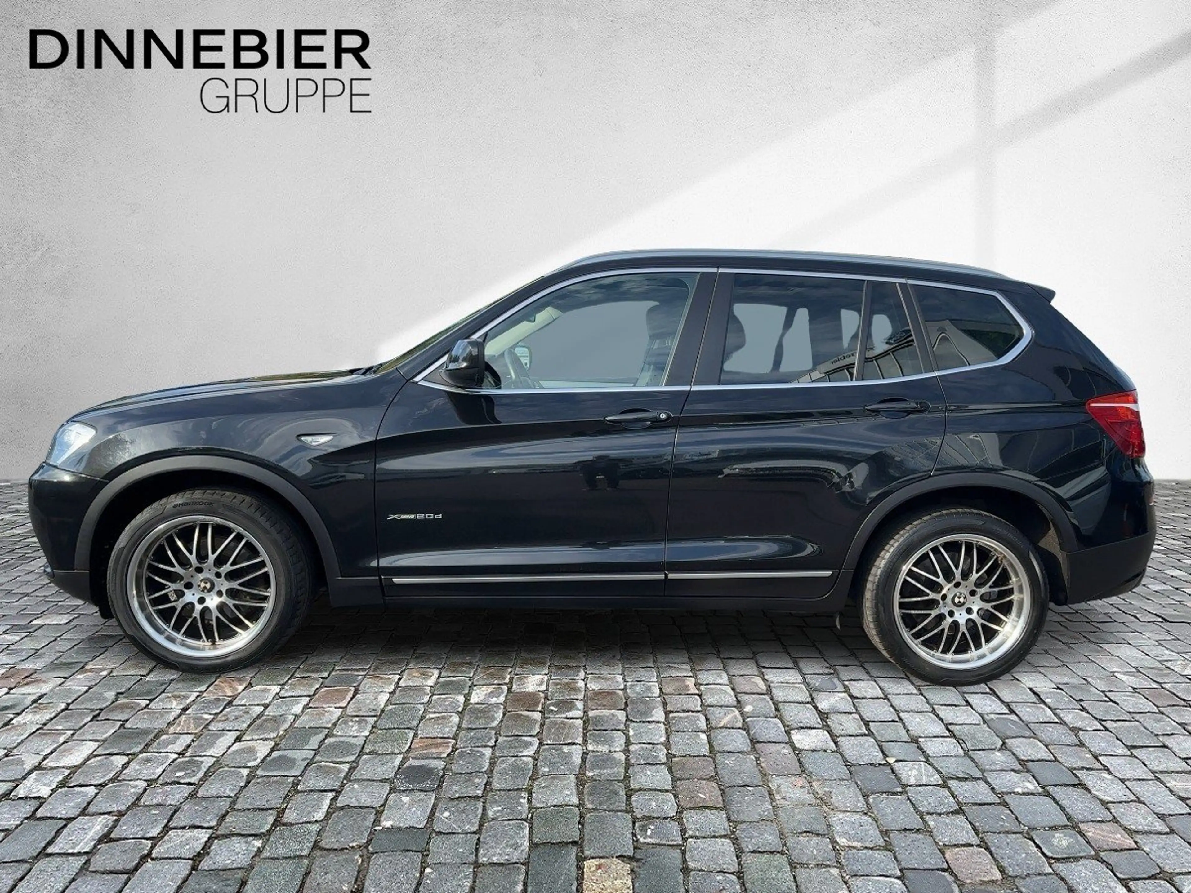 BMW X3 xDrive 20 d PANO AHK PDC SD 2xKlima AUT KlimaA — photo 3