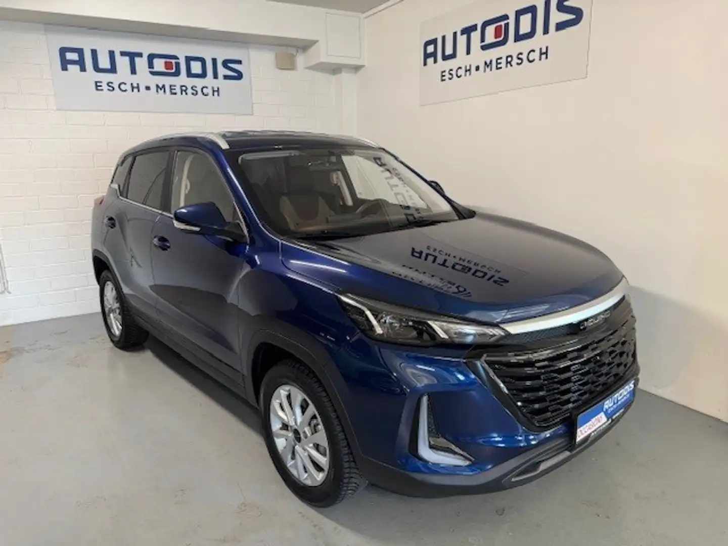 BAIC Senova X35 1.5 T-GDI CONFORT 6AT Azul - 1