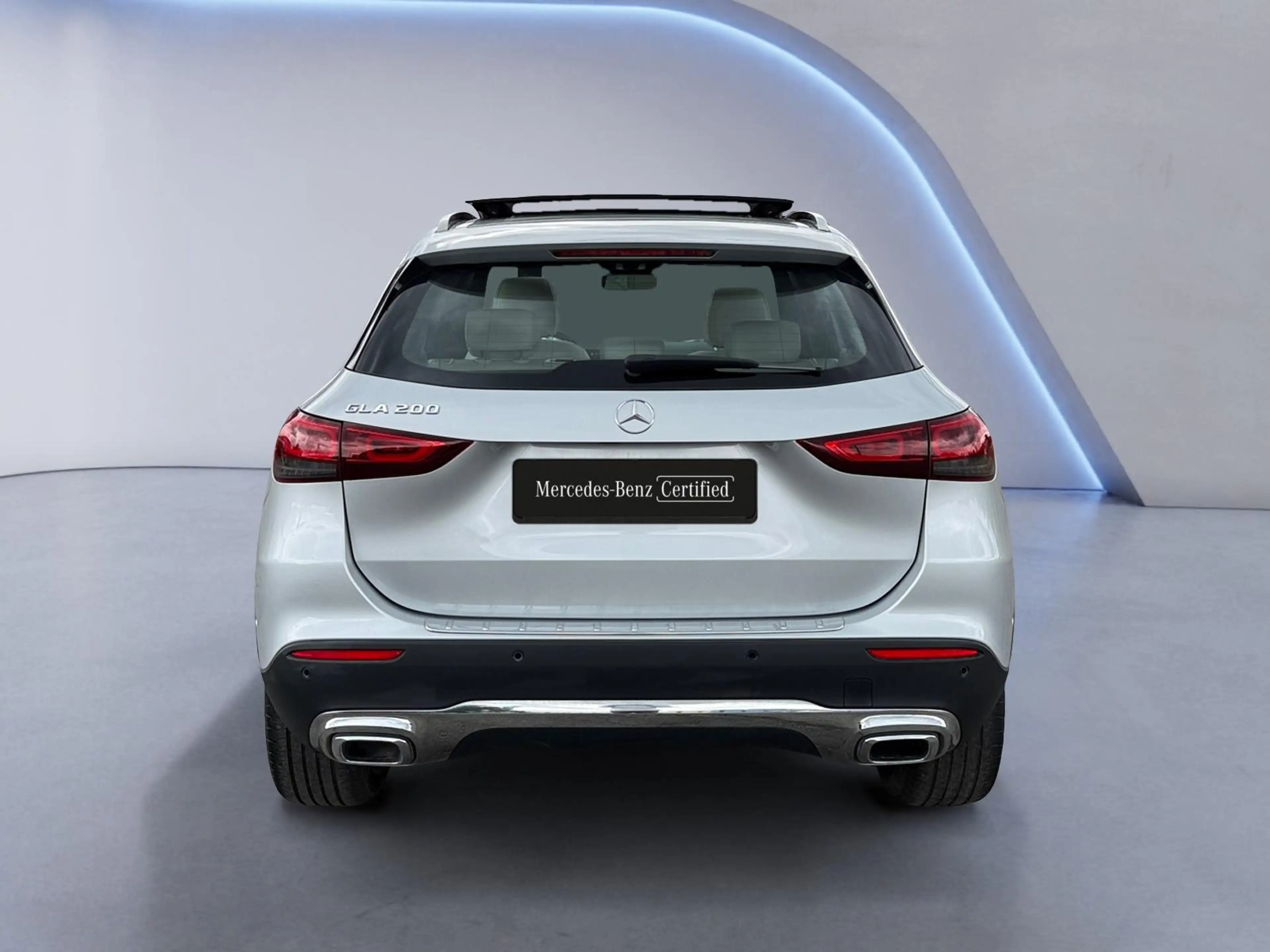 Mercedes-Benz GLA 200 Progressive — photo 5