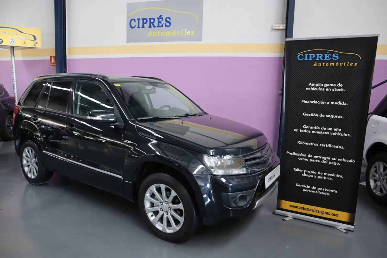 Suzuki Grand Vitara 1.9DDiS JLX Gris - 1