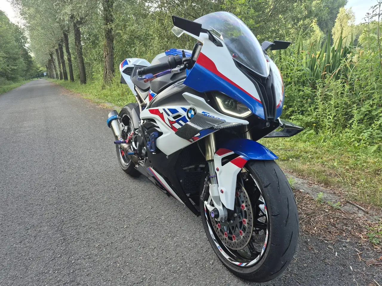 BMW S 1000 RR