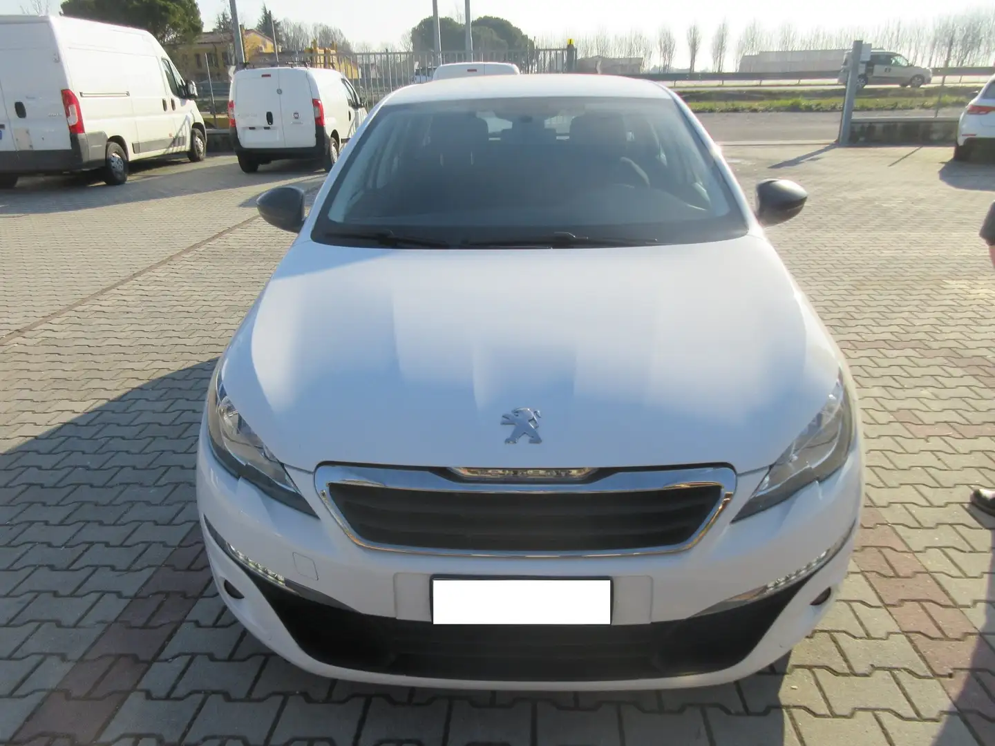 Peugeot 308 308 SW 1.6 bluehdi Business s Bianco - 2
