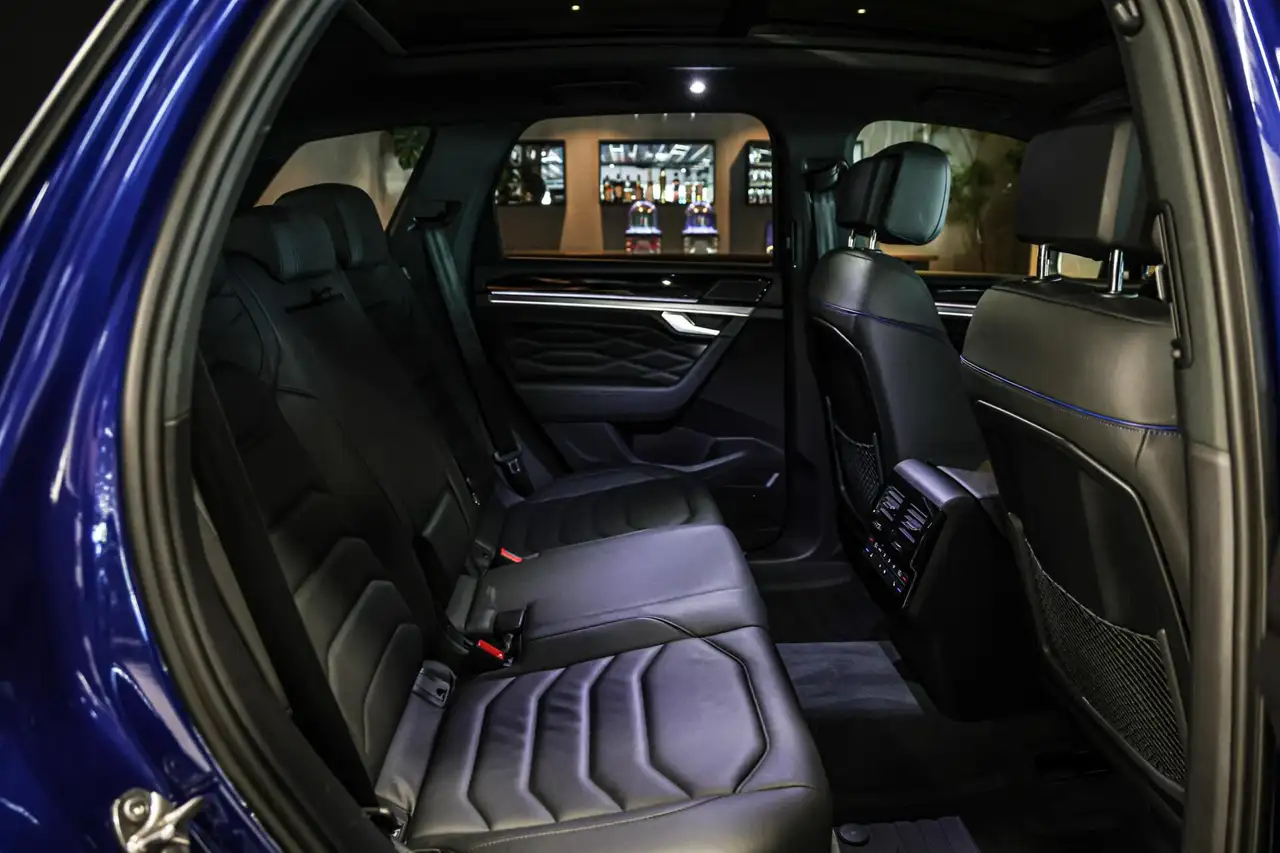 Volkswagen Touareg 3.0 TSi 4MOTION R HUD Ventilatie Pano 21" Nacht Tr, миниатюра 22