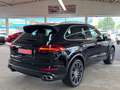 Porsche Cayenne S Diesel *AHK*SHZ*NAV*PAN*TEM*PDC*RK*19% Schwarz - thumbnail 4