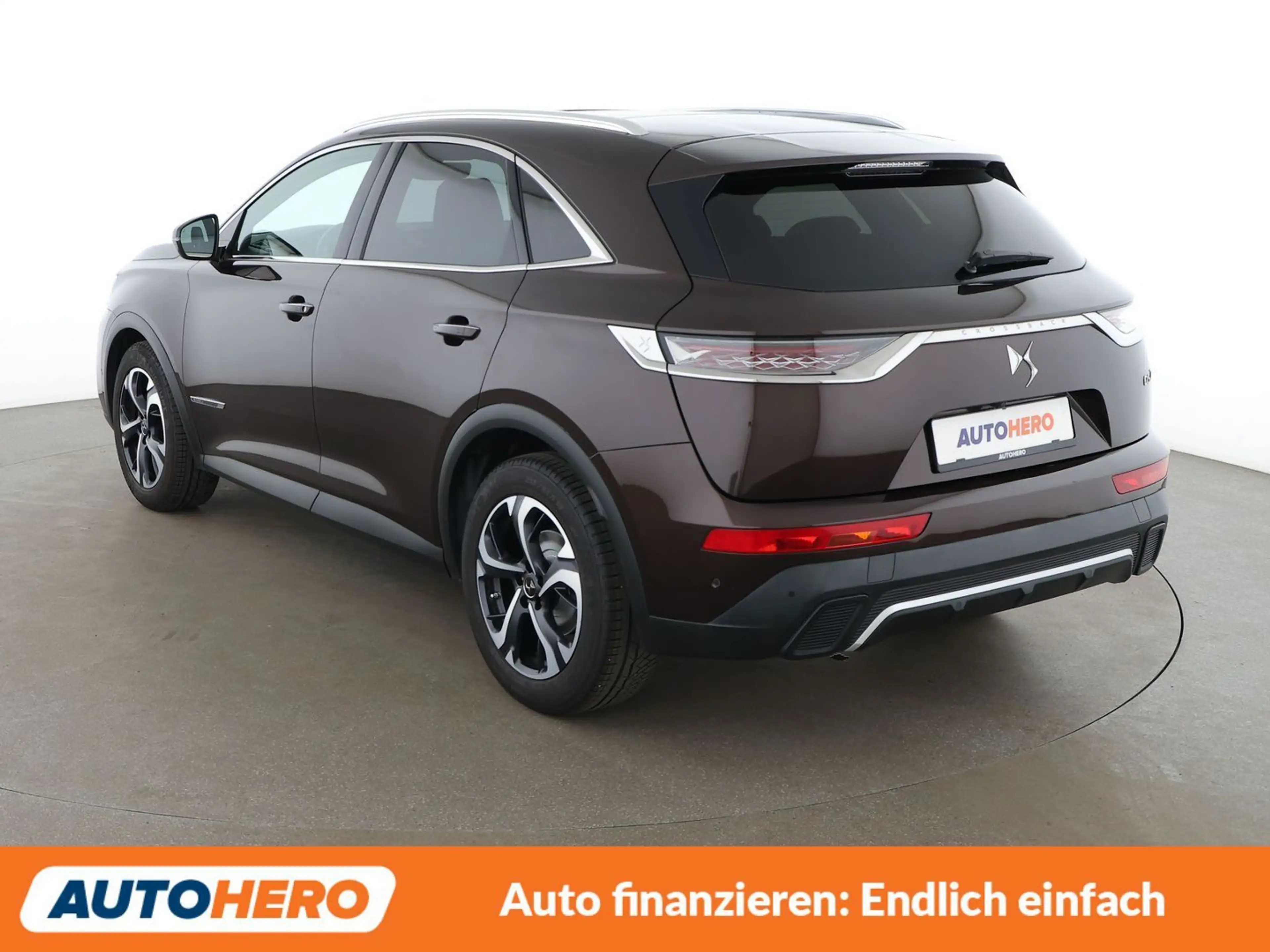 DS Automobiles DS 7 Crossback 1.2 PureTech So Chic Aut.*NAVI*CAM*SHZ* — photo 4