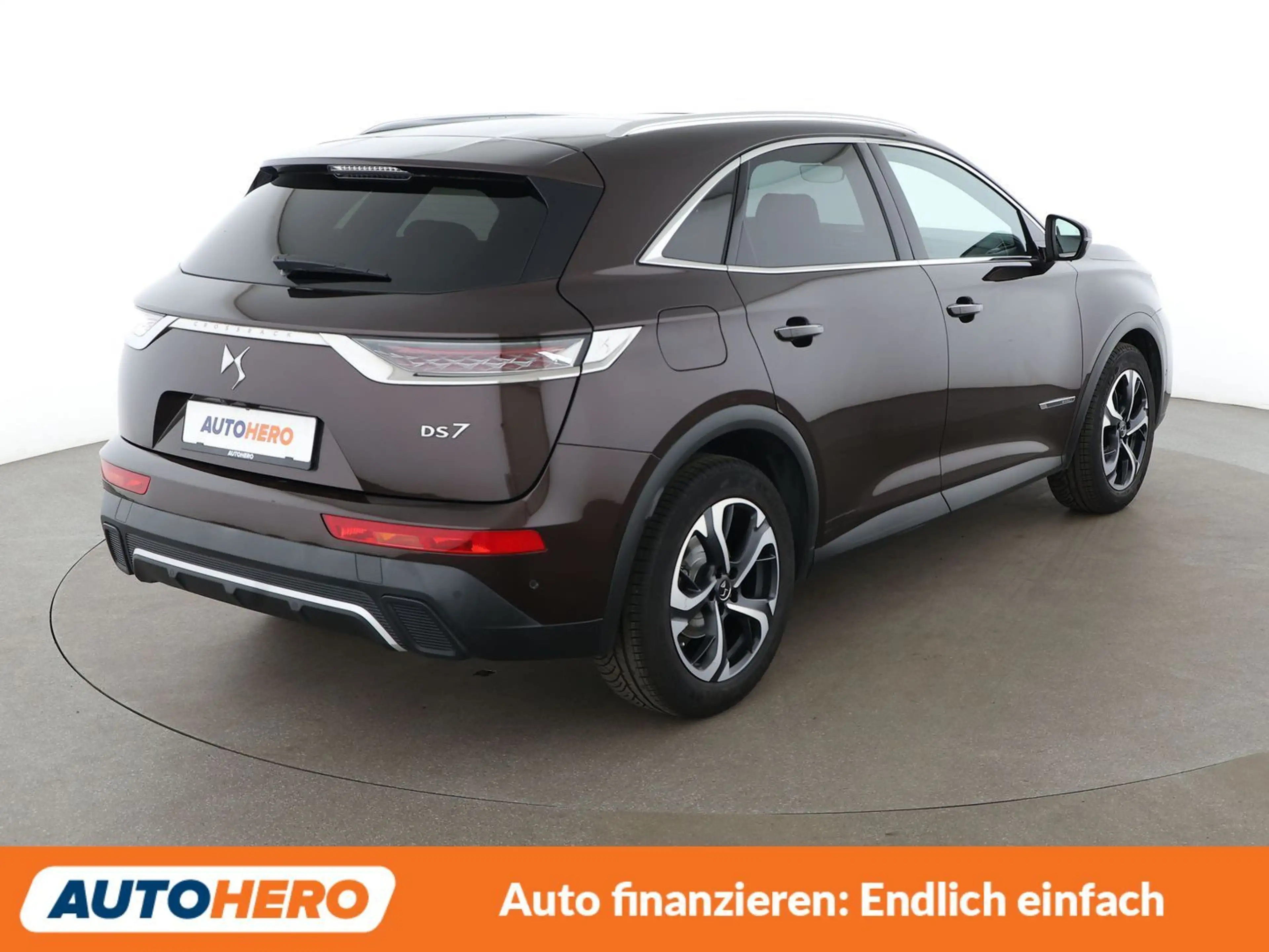 DS Automobiles DS 7 Crossback 1.2 PureTech So Chic Aut.*NAVI*CAM*SHZ* — photo 6