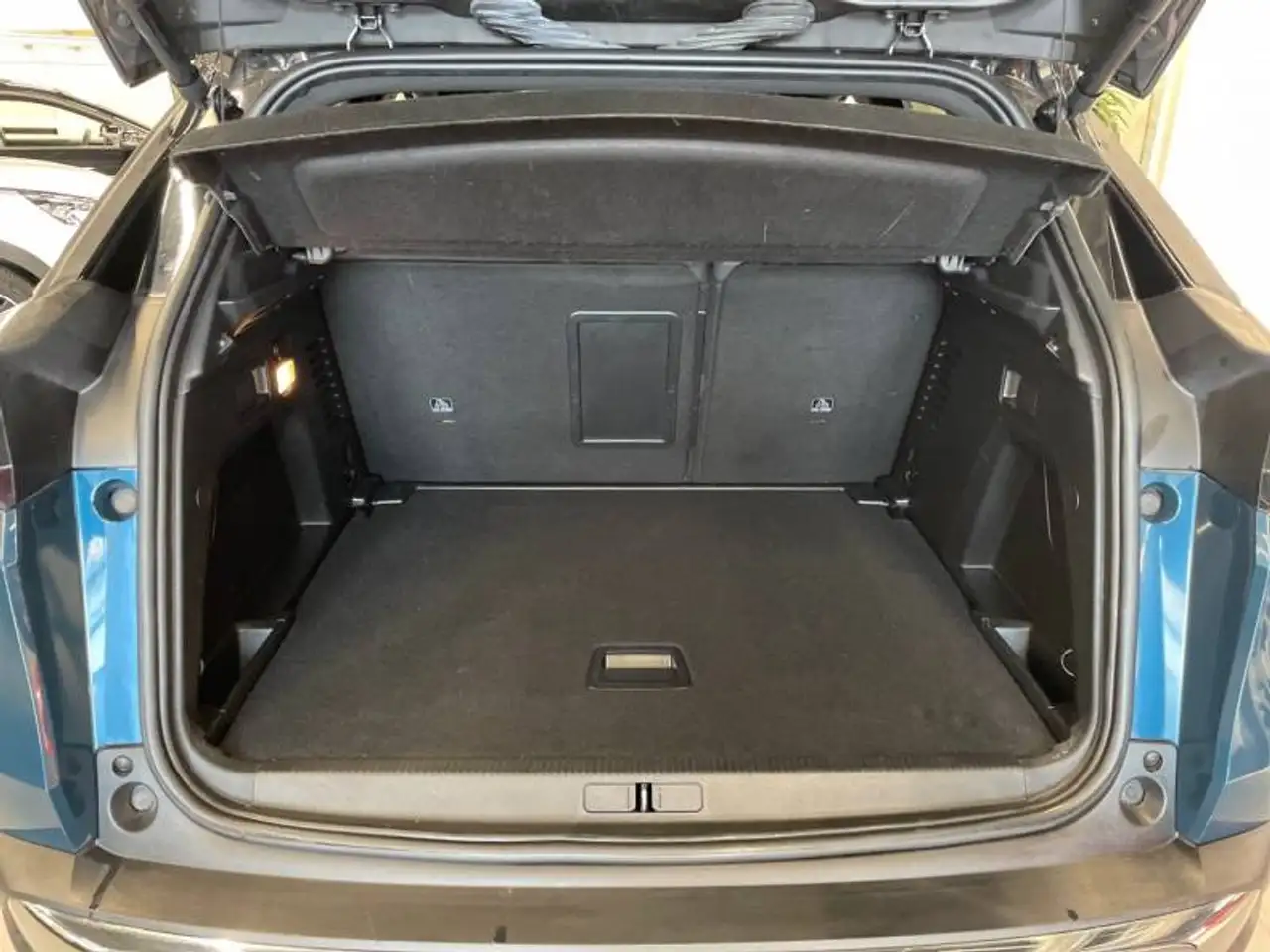Peugeot 3008 2 1.2 PureTech 96kW S&S Auto Pack GT, миниатюра 6