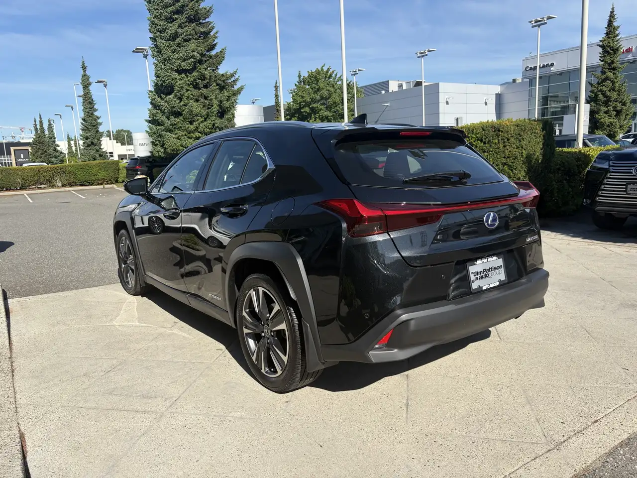 Lexus UX снимка Lexus UX