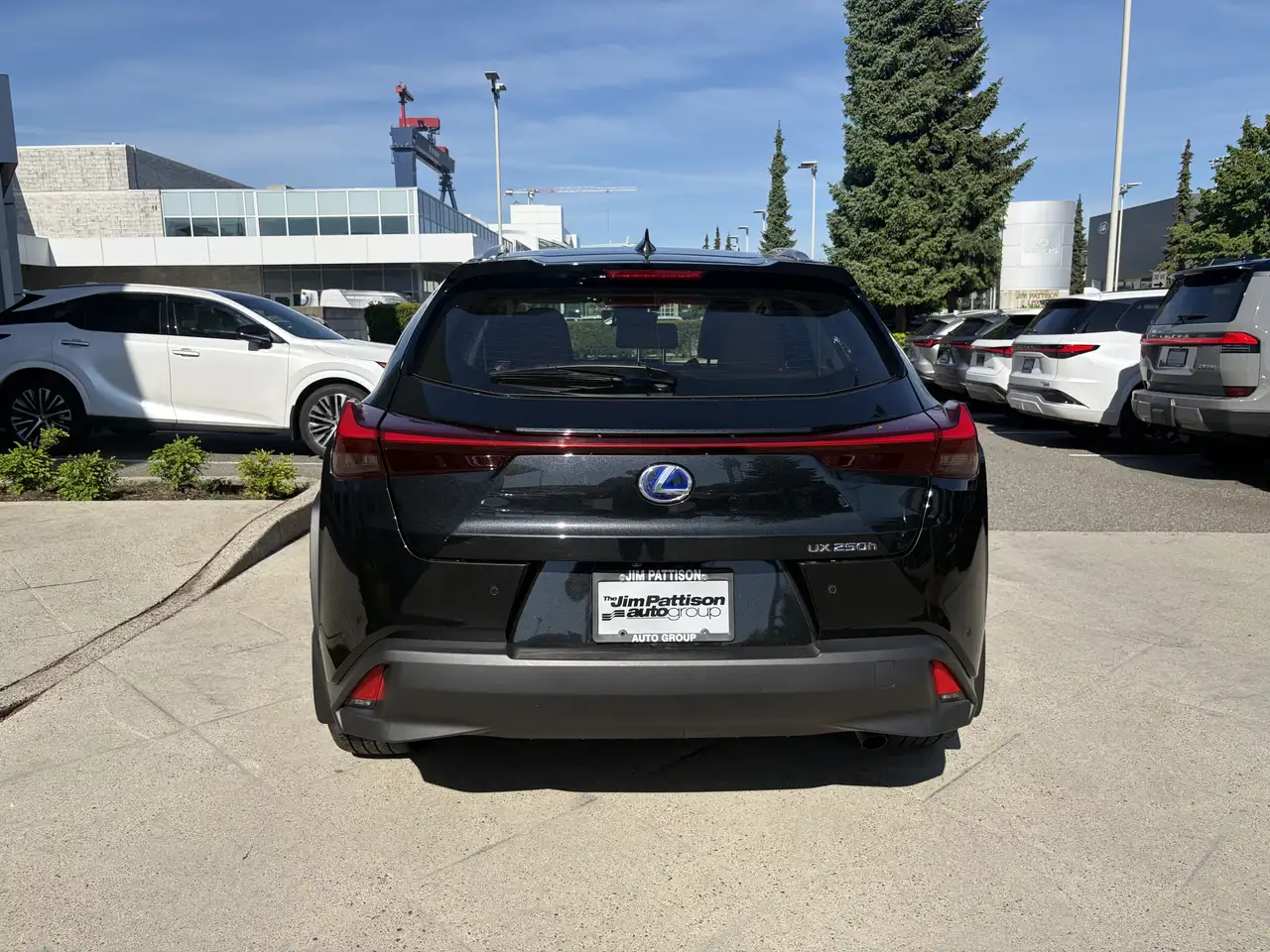 Lexus UX снимка Lexus UX