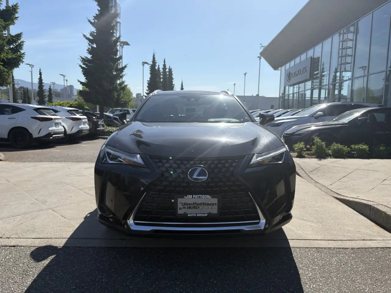 Lexus UX снимка Lexus UX