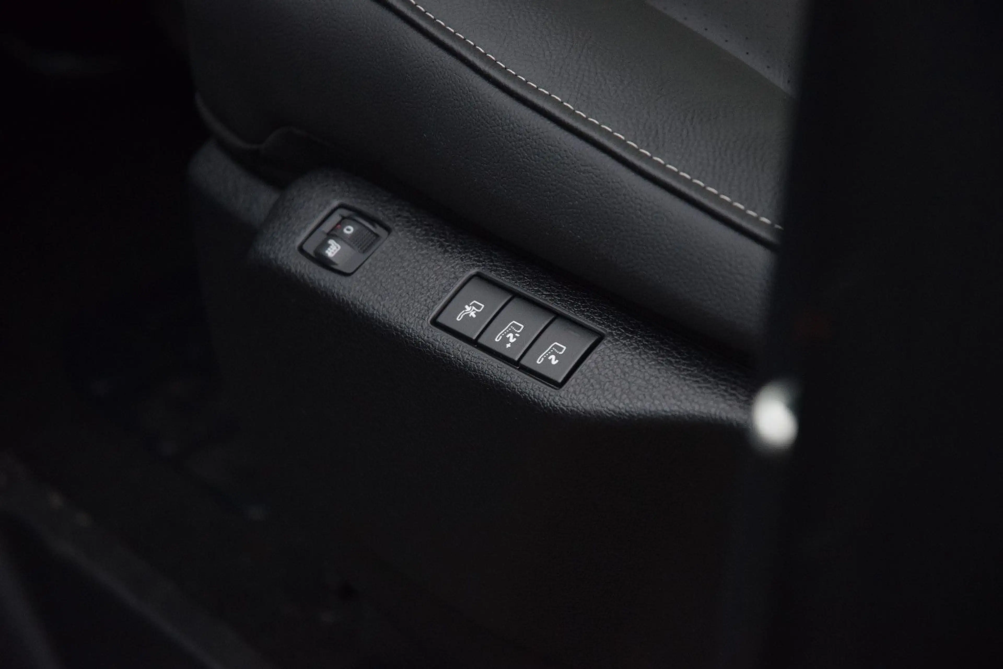 Fiat Ulysse XL ACC EL. TÜREN 7-SITZE TISCH KAMERA AHK — photo 14