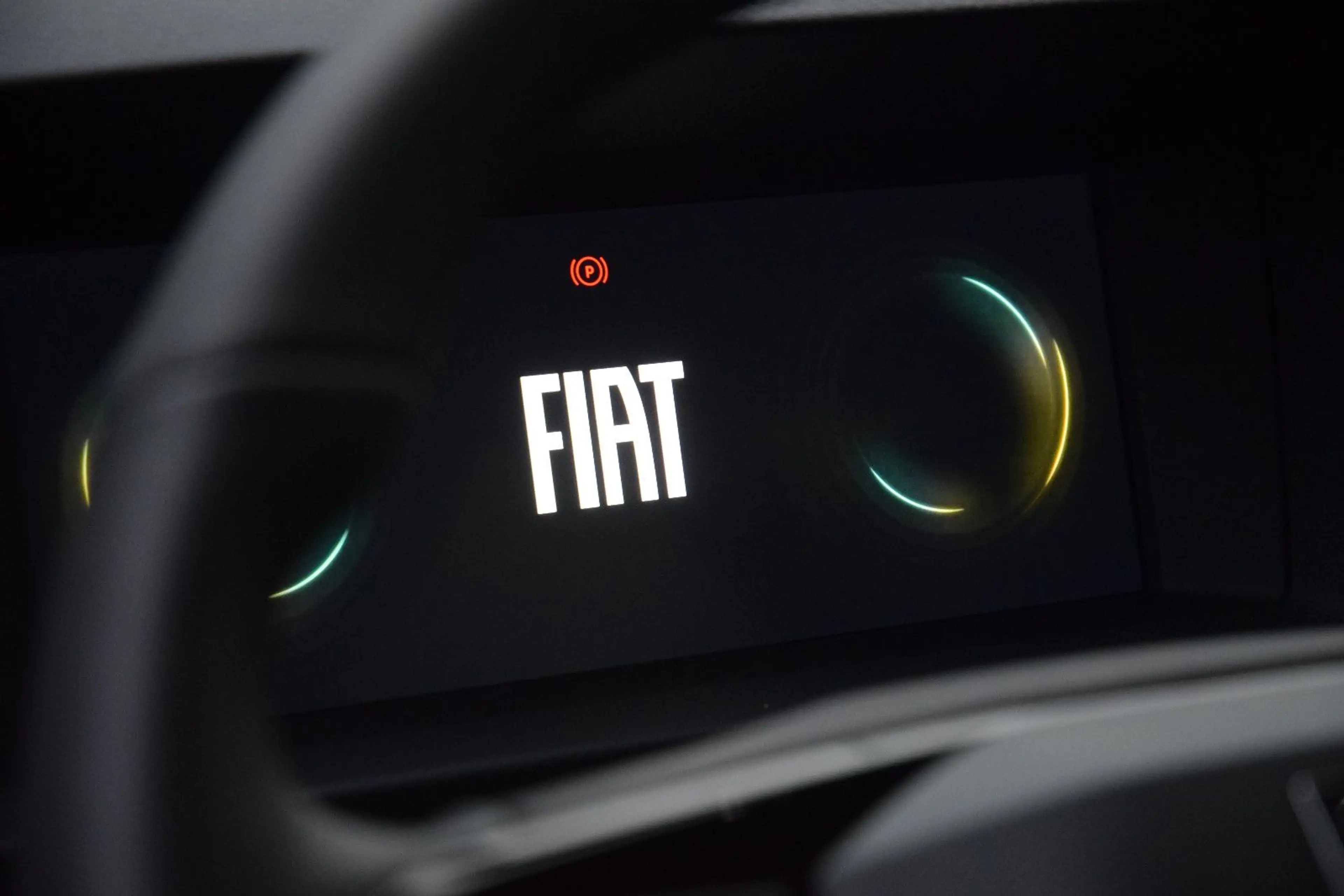 Fiat Ulysse XL ACC EL. TÜREN 7-SITZE TISCH KAMERA AHK — photo 12