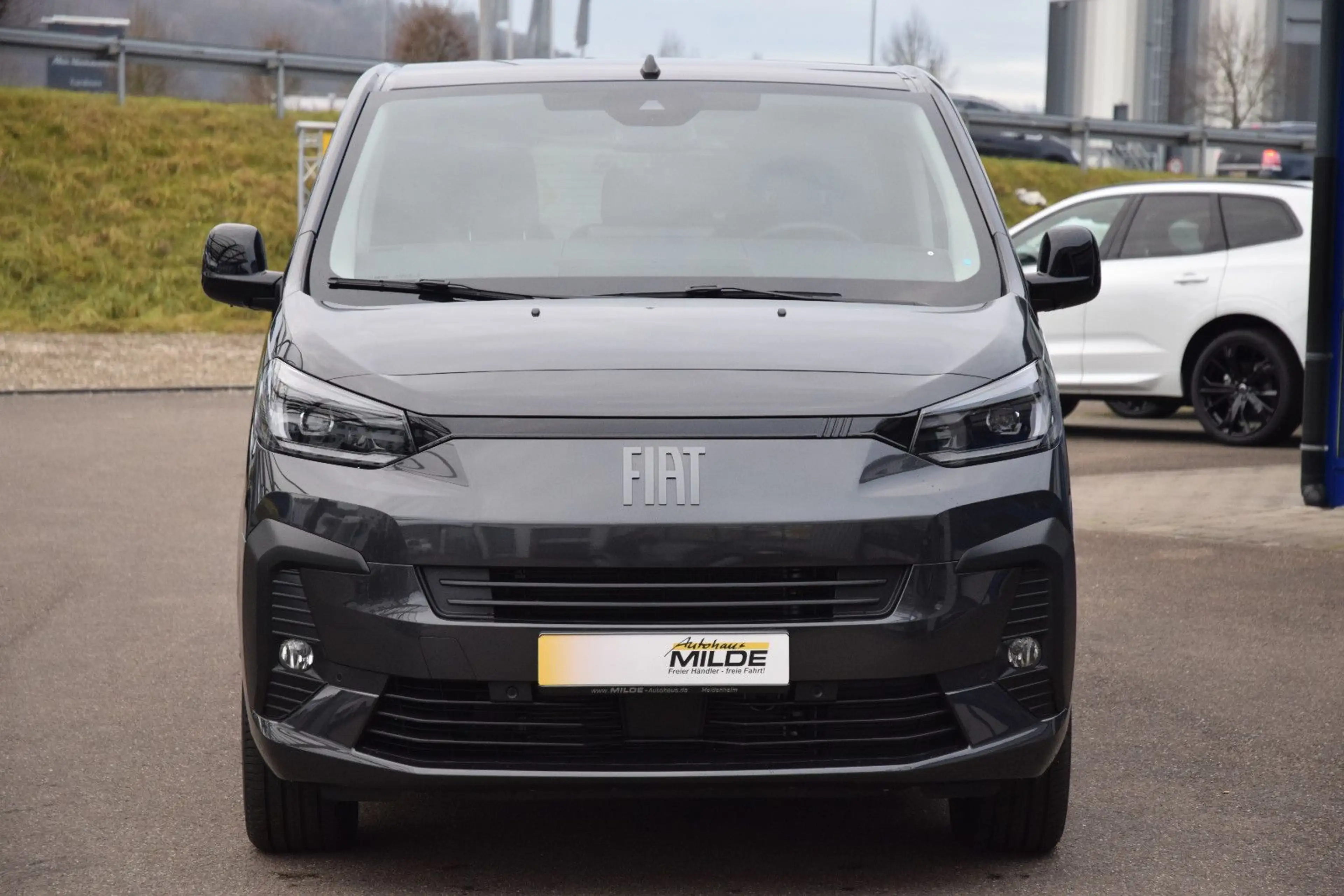 Fiat Ulysse XL ACC EL. TÜREN 7-SITZE TISCH KAMERA AHK — photo 6