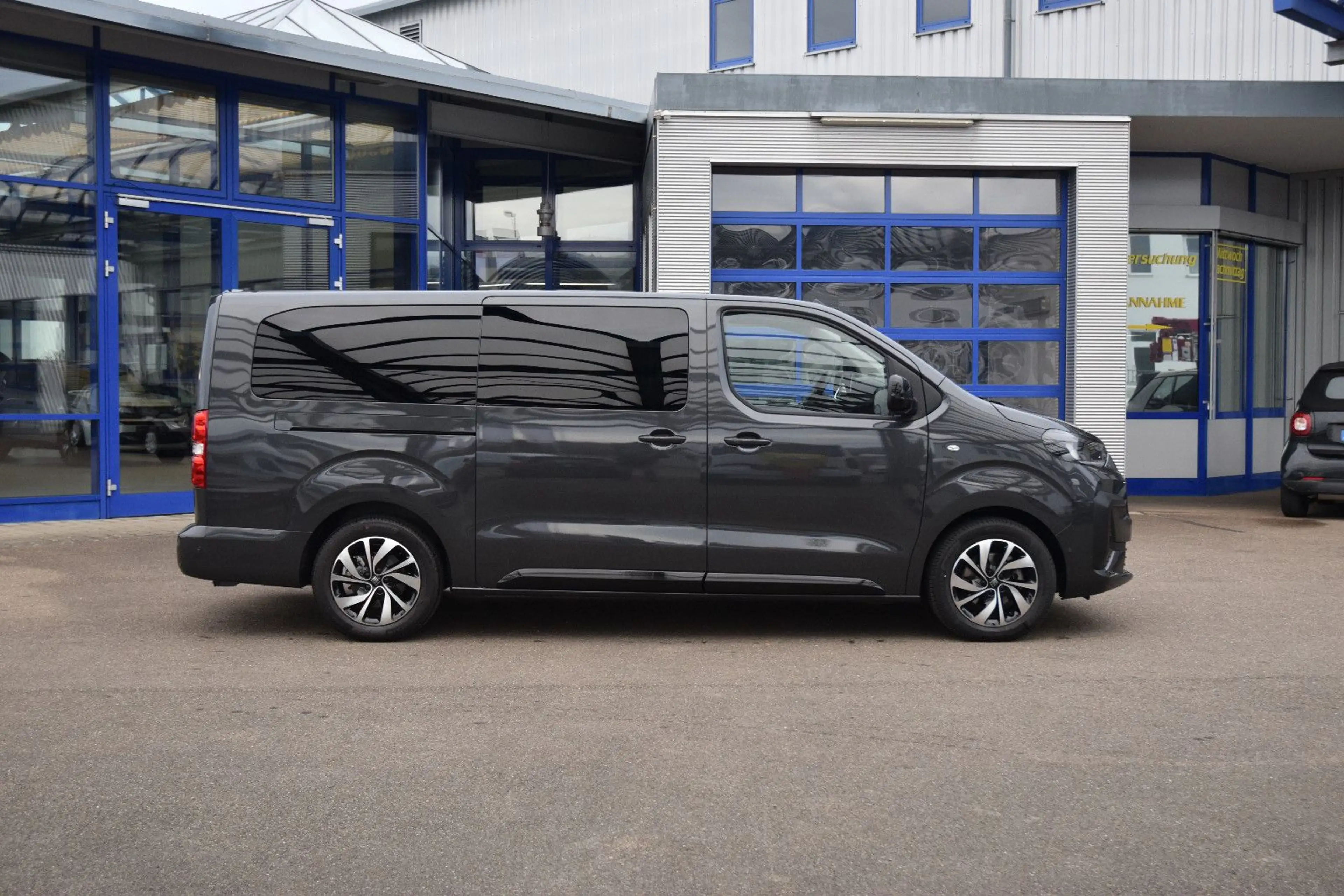 Fiat Ulysse XL ACC EL. TÜREN 7-SITZE TISCH KAMERA AHK — photo 3