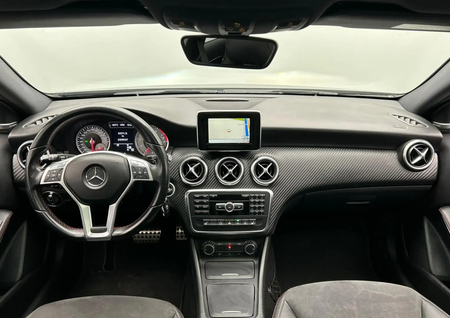 Mercedes-Benz A 180 Prestige Navigatie Sportstoelen Leder/Alcantara Cl Gris - 2