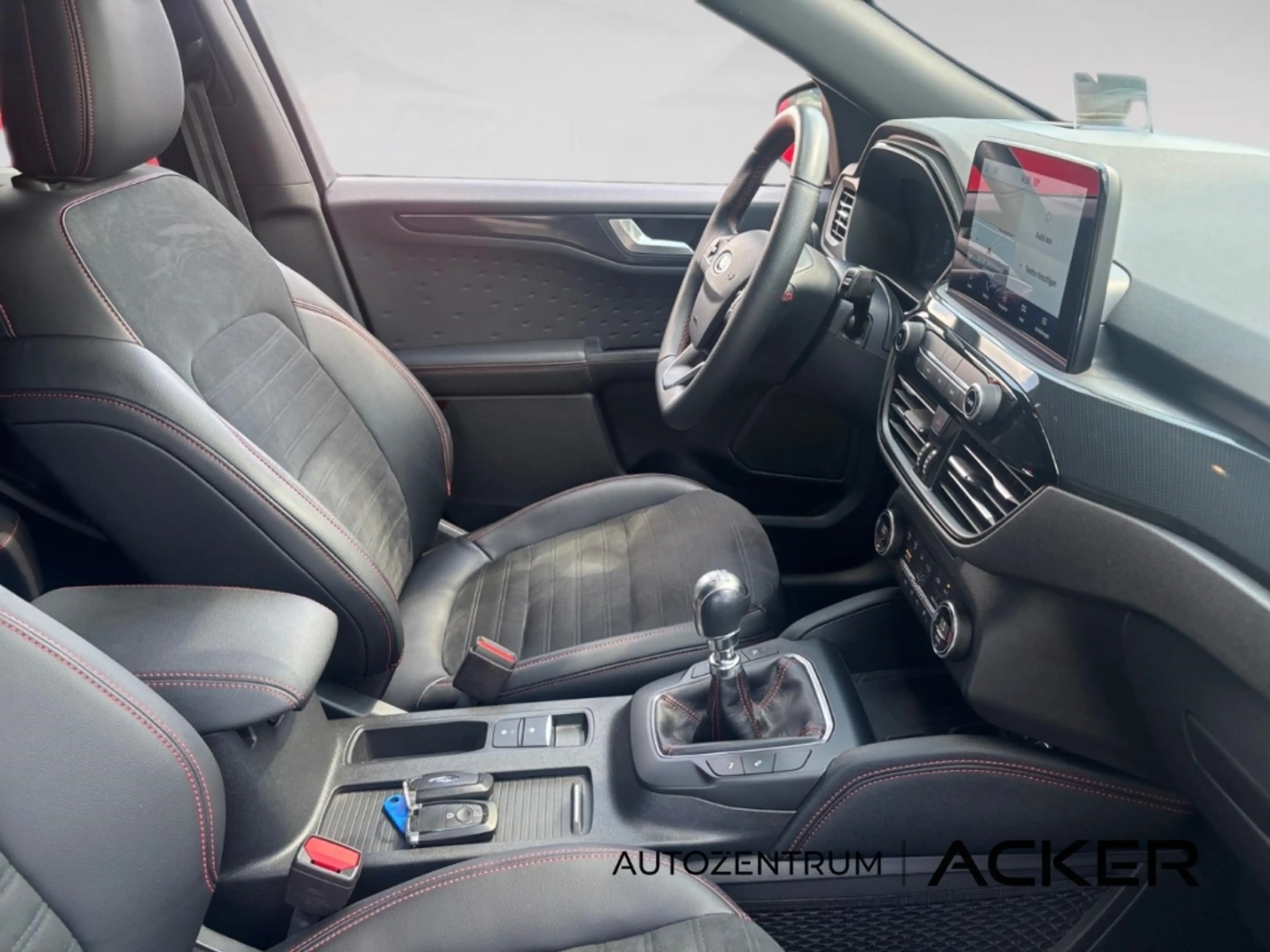 Ford Kuga ST-Line X 2.0 EcoBlue ACC/LED/WinterPaket — photo 12