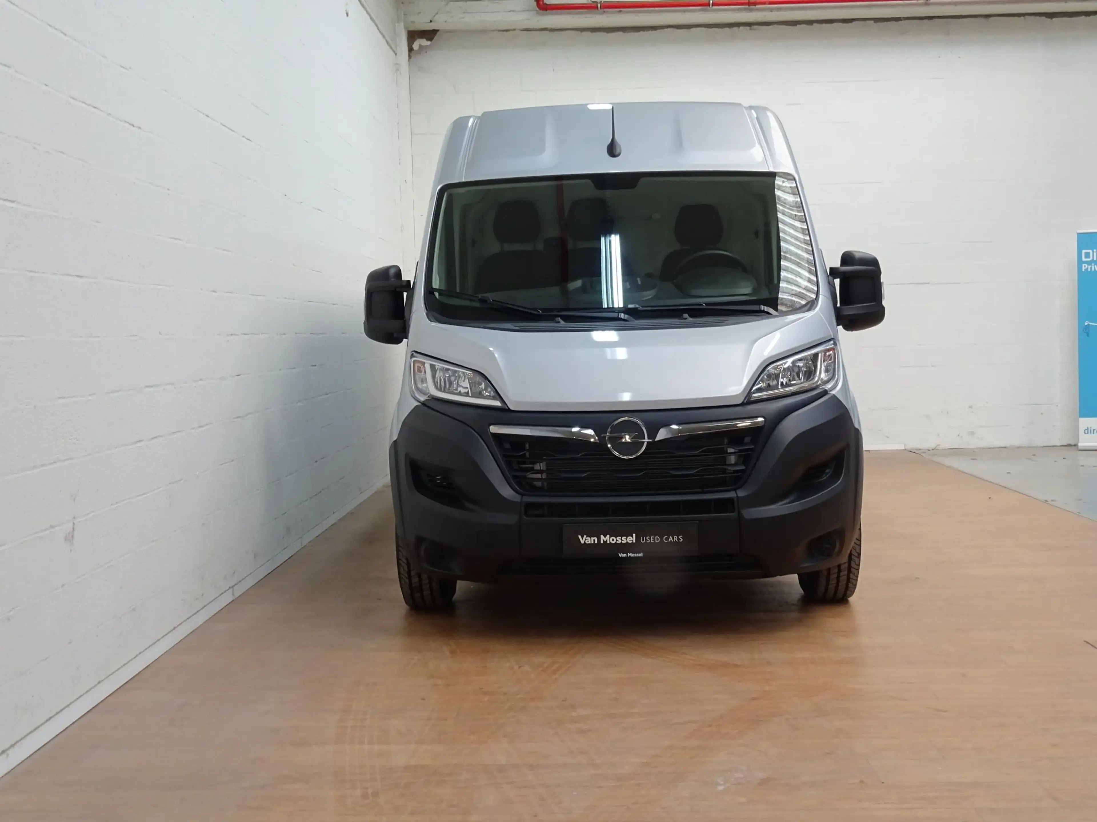Opel Movano 3500 2.2 L Turbo D 121kW L3H2 Heavy — photo 6