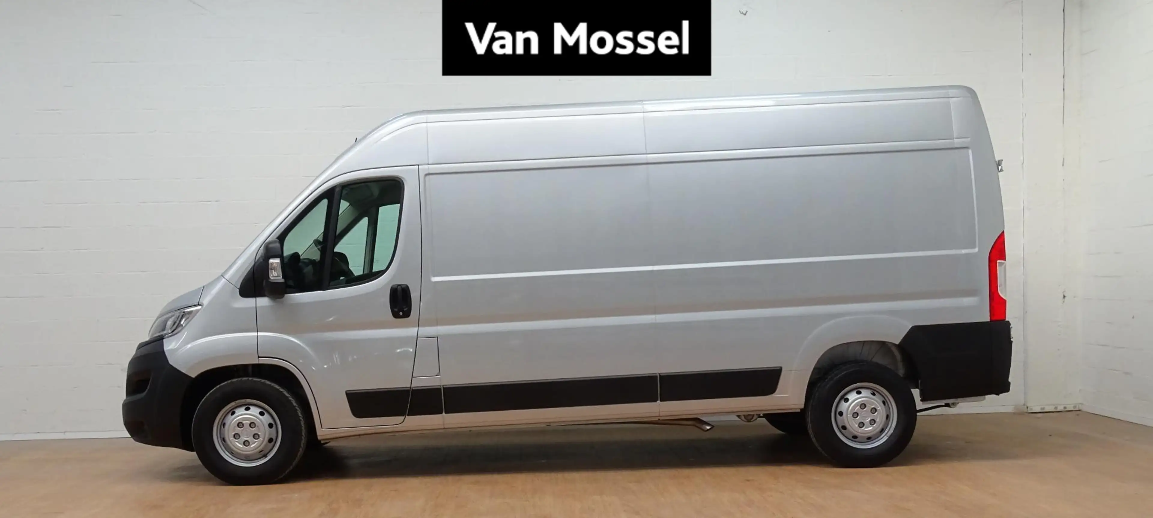 Opel Movano 3500 2.2 L Turbo D 121kW L3H2 Heavy