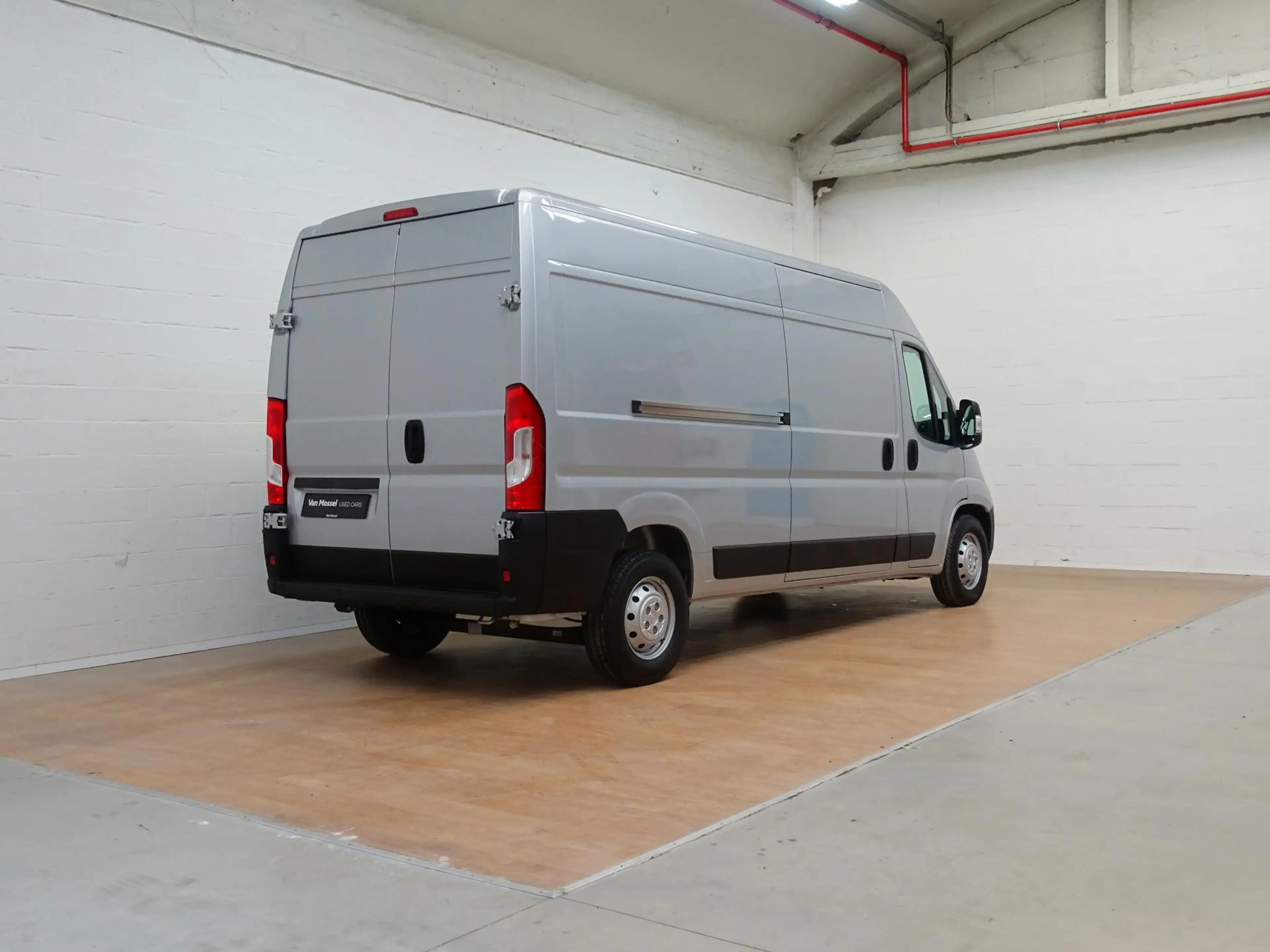 Opel Movano 3500 2.2 L Turbo D 121kW L3H2 Heavy — photo 4