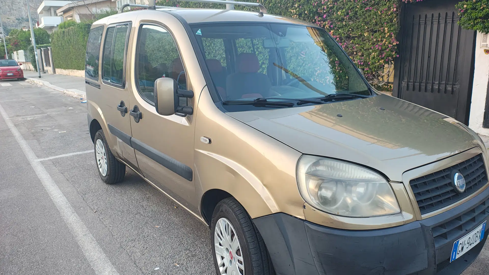 Fiat Doblo Doblo 1.3 mjt 16v Family fap Oro - 2