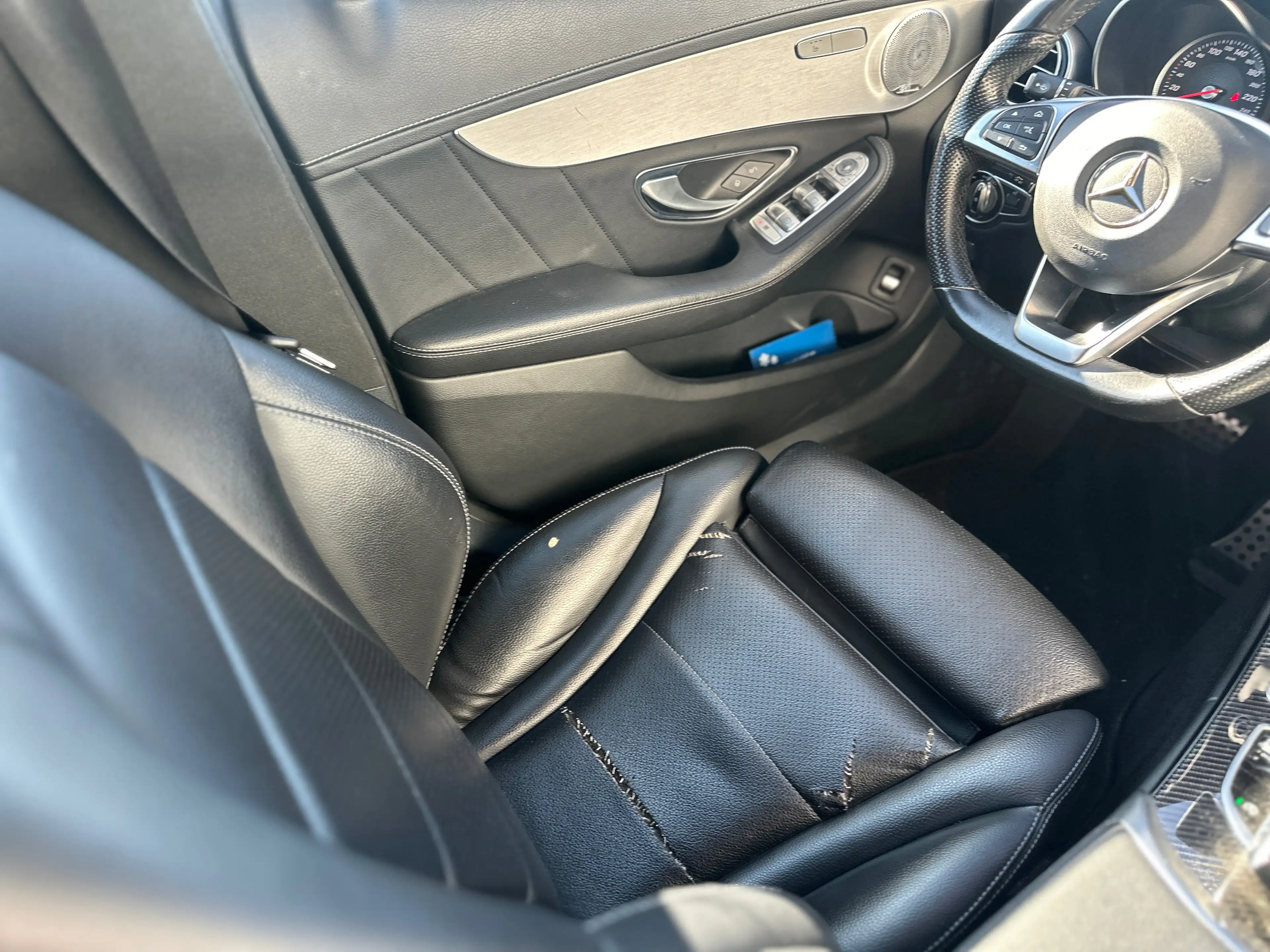 Mercedes-Benz C 250 C 250 CGI (205.245) — photo 14