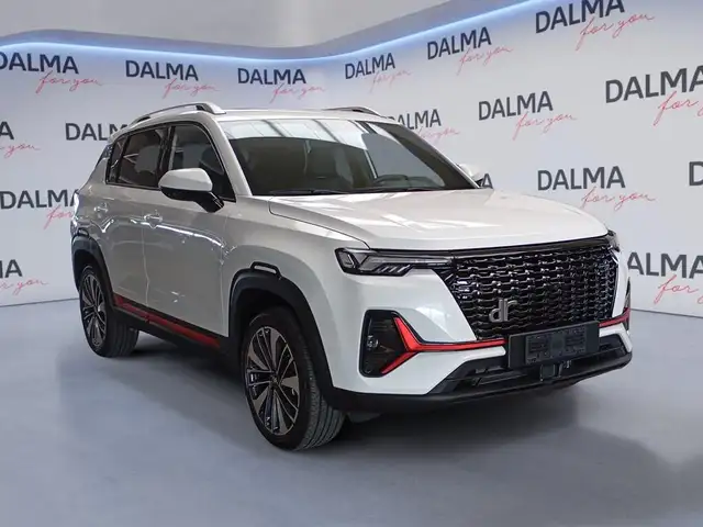 DR Automobiles DR5 view 7