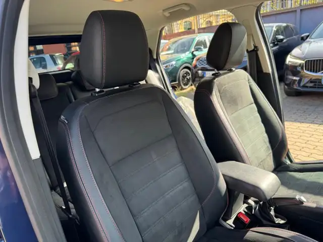 Ford Ecosport view 15