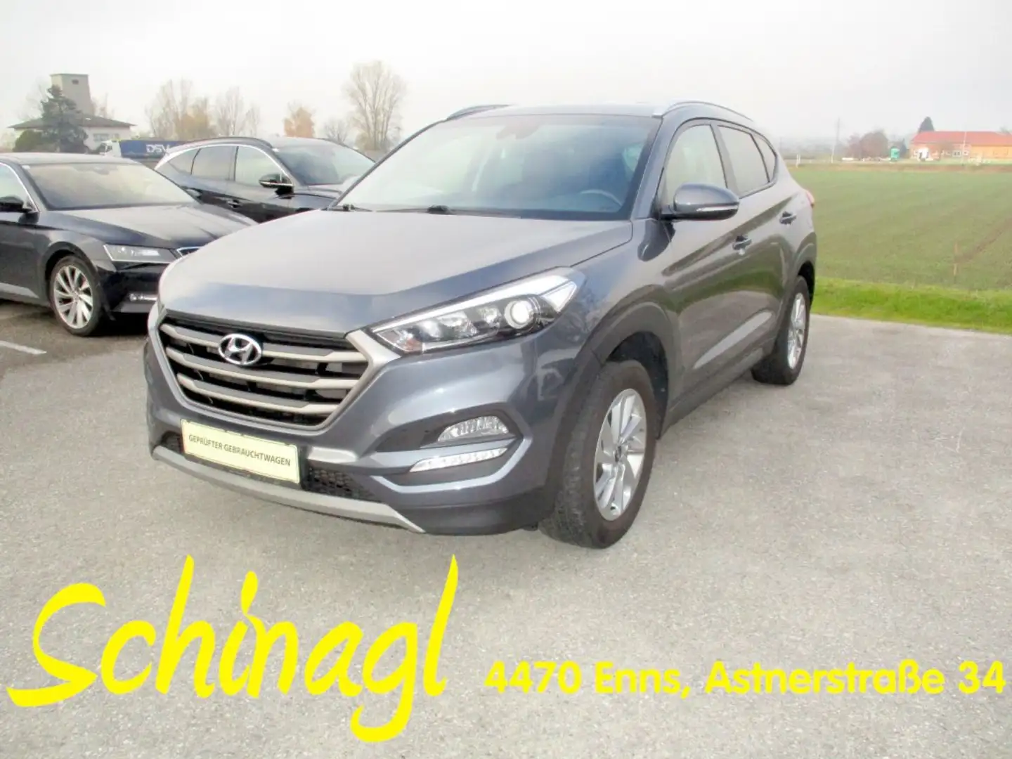 Hyundai TUCSON Edition 25 1,6 GDI 2WD MT 803j Grau - 1