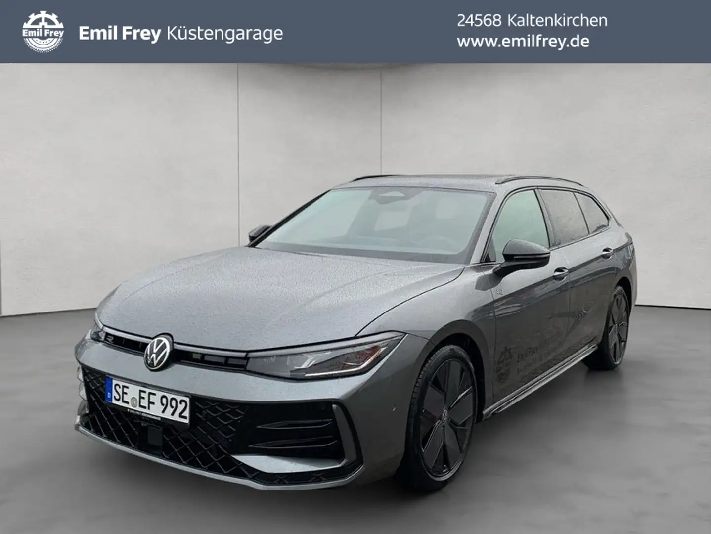 Volkswagen Passat R-Line 2,0 l TDI DSG 4M ''Black Style'' Grau - 1