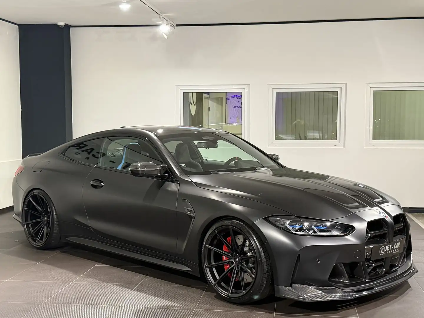 BMW M4 KITH Sondermodell xD *Capristo-Schale-Carbon* Zwart - 2