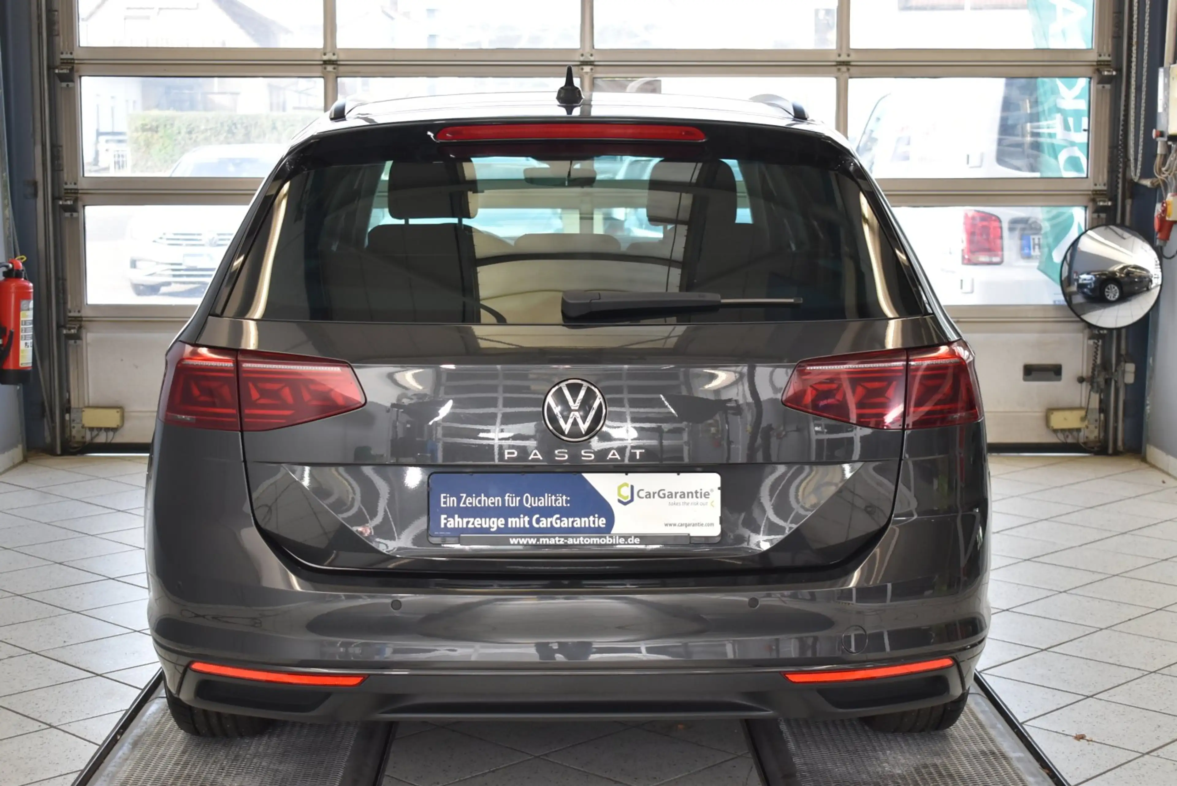 Volkswagen Passat Variant 2.0 TDI Business DSG*AHK*Matrix-LED — photo 5