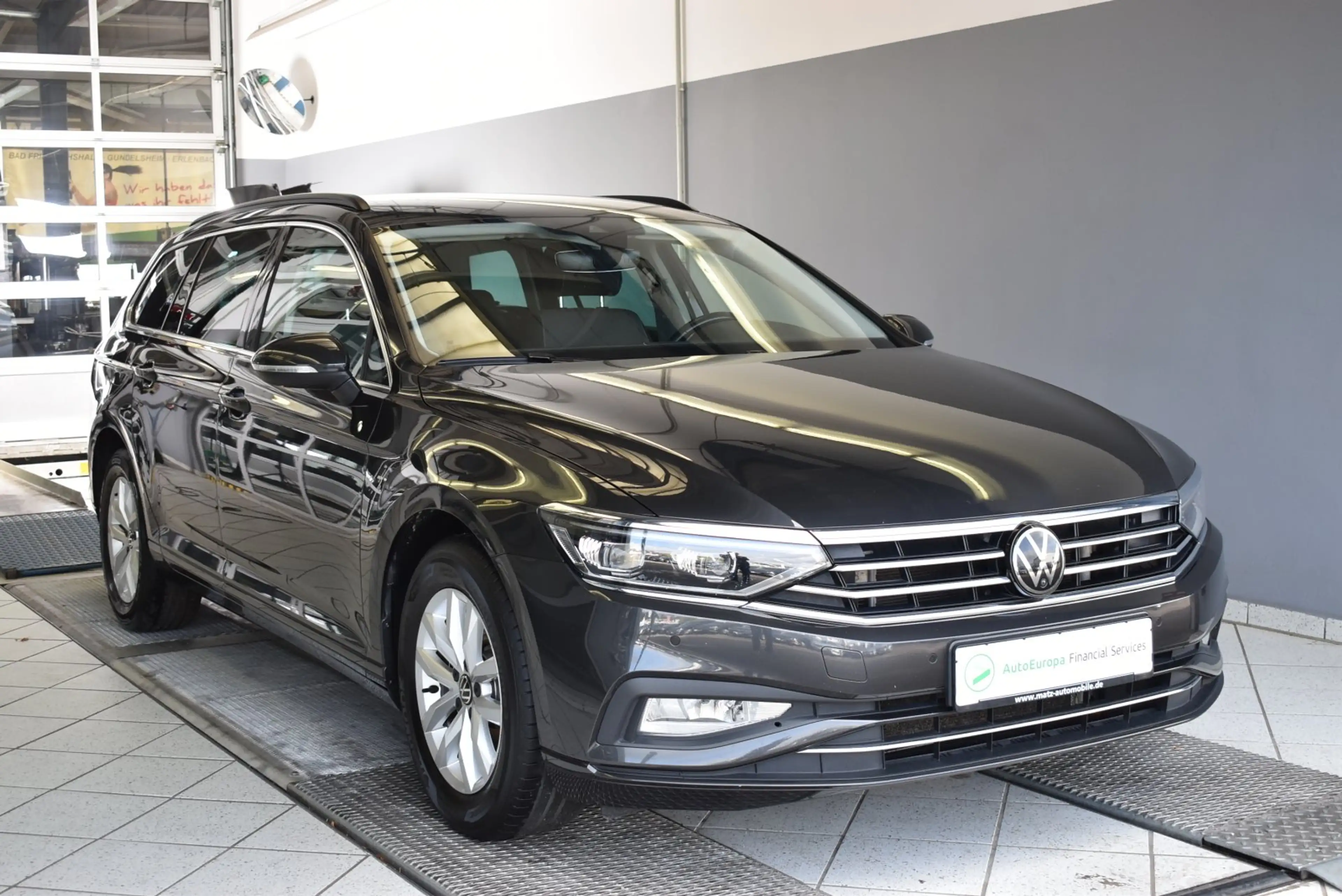Volkswagen Passat Variant 2.0 TDI Business DSG*AHK*Matrix-LED — photo 3