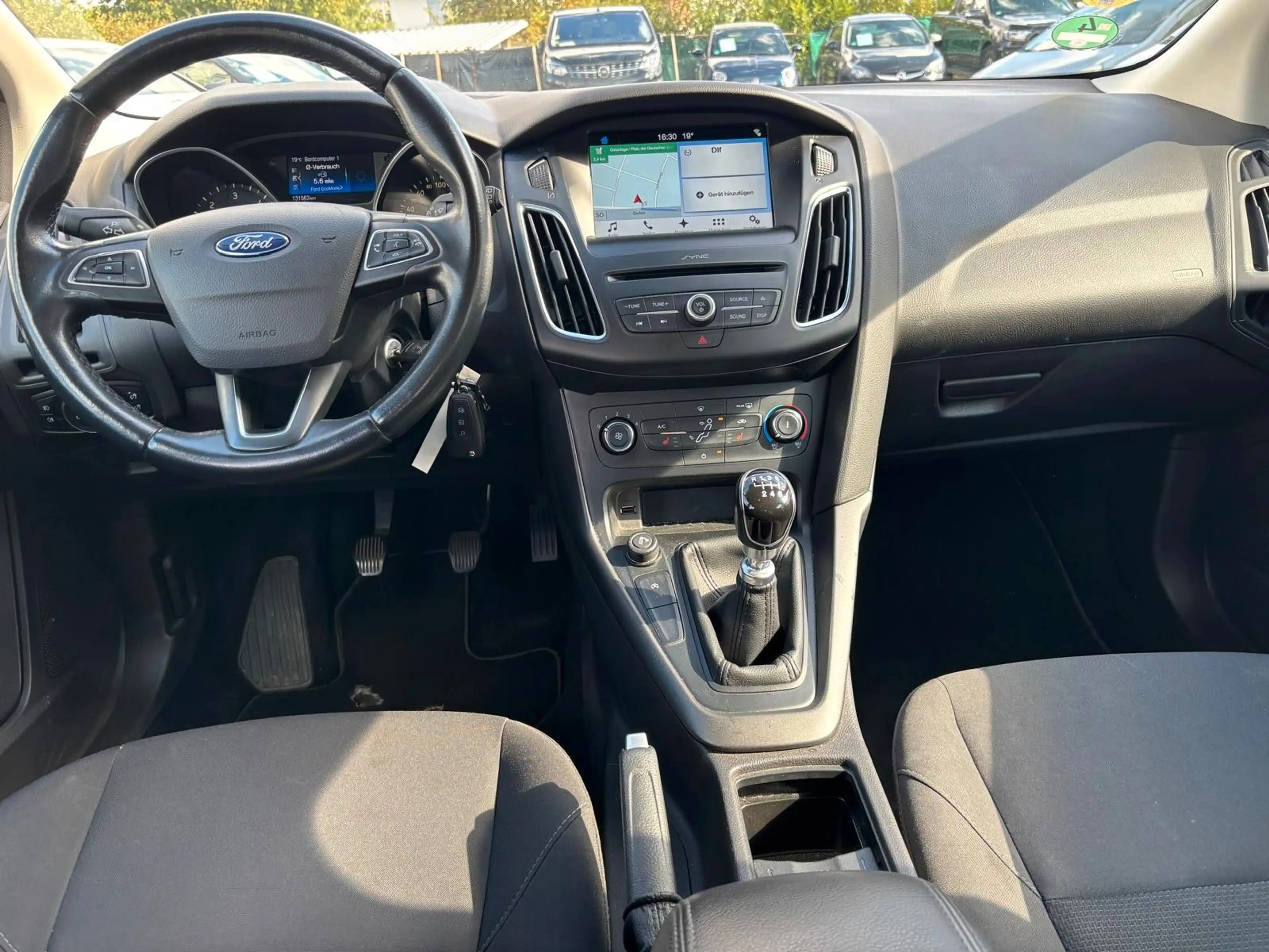 Ford Focus 1.5 TDCi Trend | NAVI | Klima | PDC — photo 8