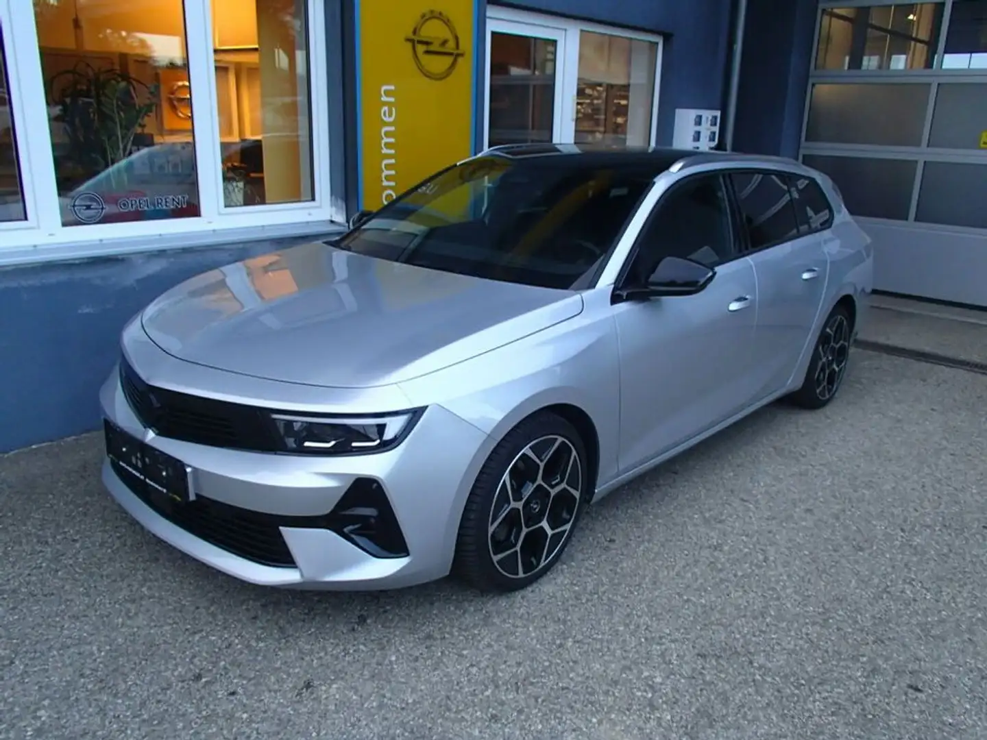 Opel Astra ST Ultimate, Schiebedach,.... Grau - 2