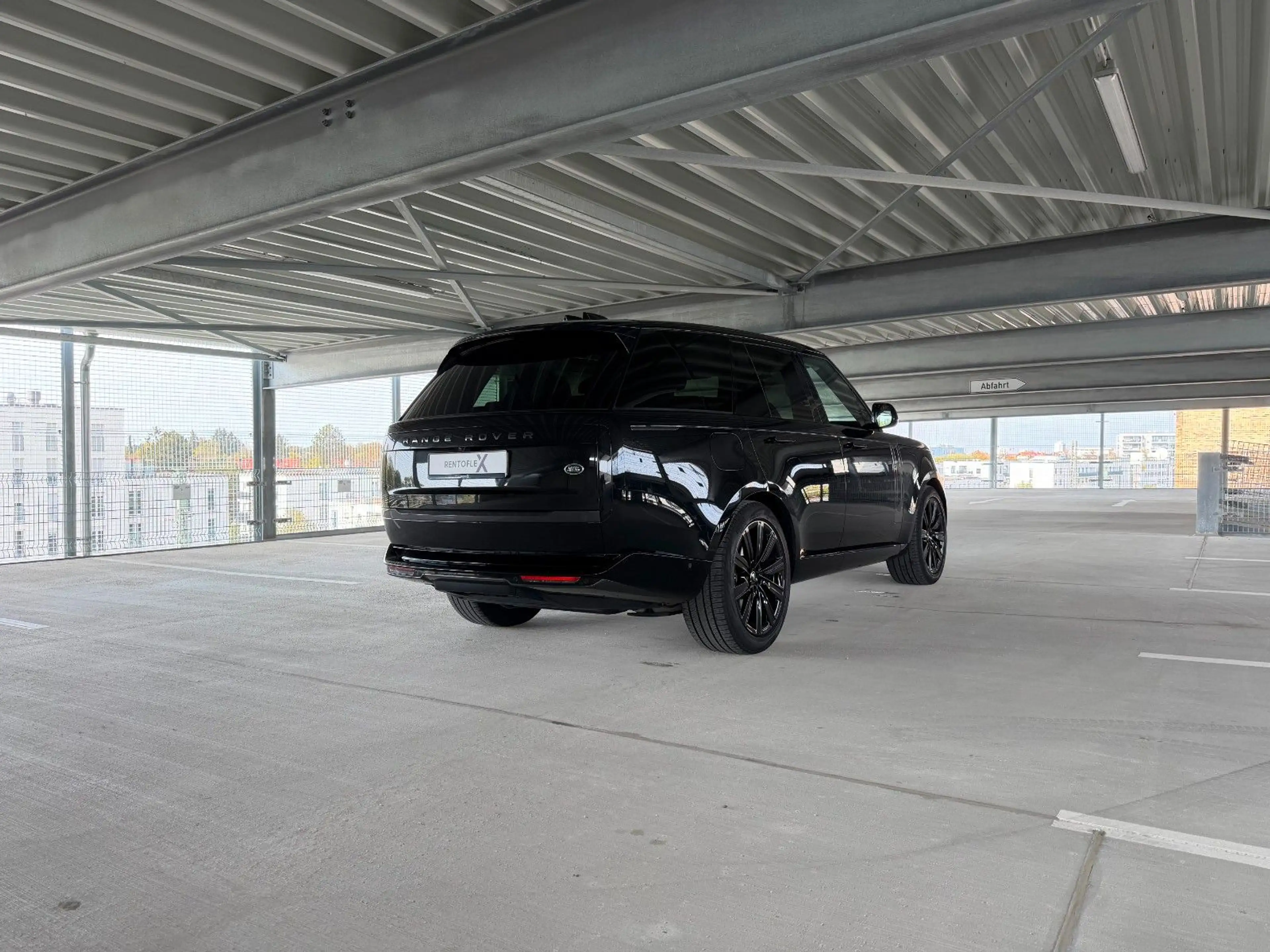 Land Rover Range Rover D350 HSE Shadow Pack/Pano — photo 13
