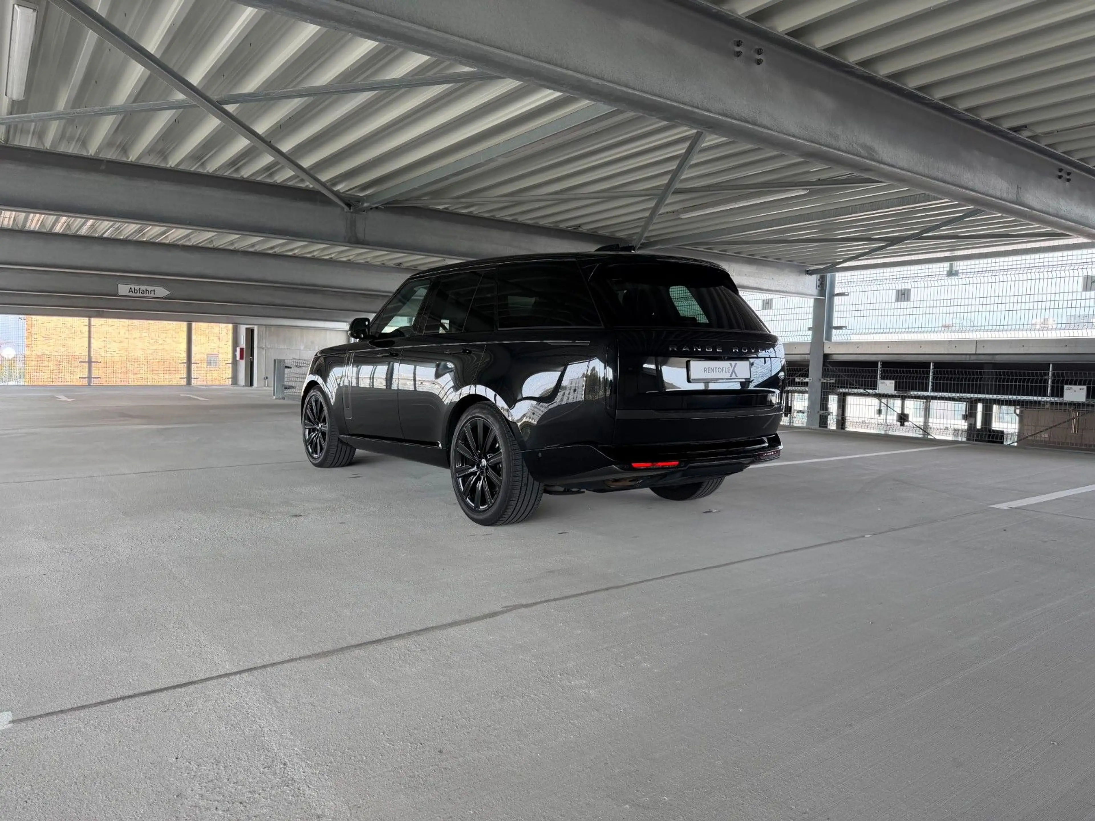 Land Rover Range Rover D350 HSE Shadow Pack/Pano — photo 11