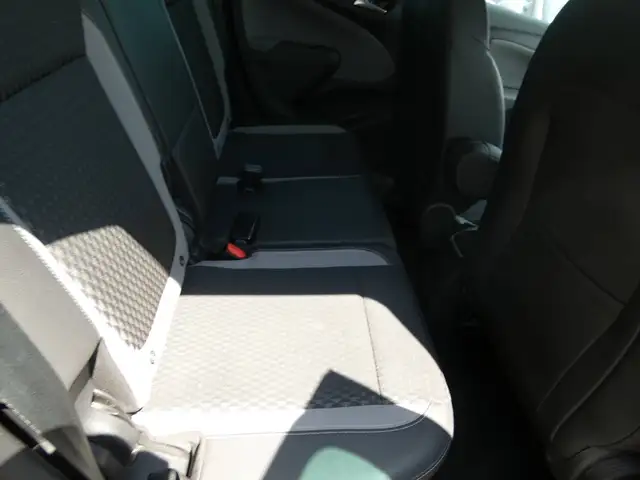Opel Crossland X view 7