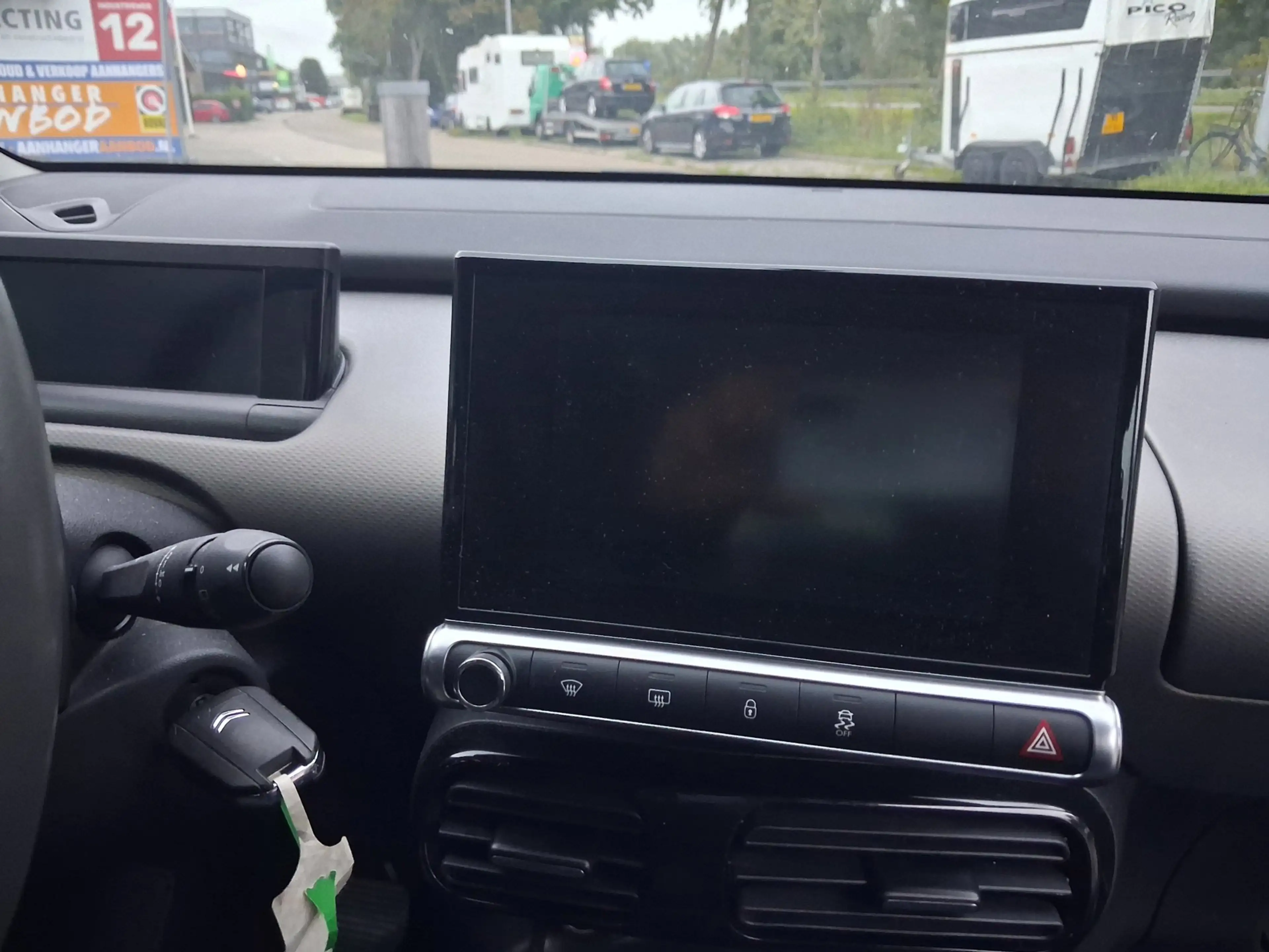 Citroen C4 Cactus 1.2 e-VTi Feel ((( auto.aat ))) — photo 12