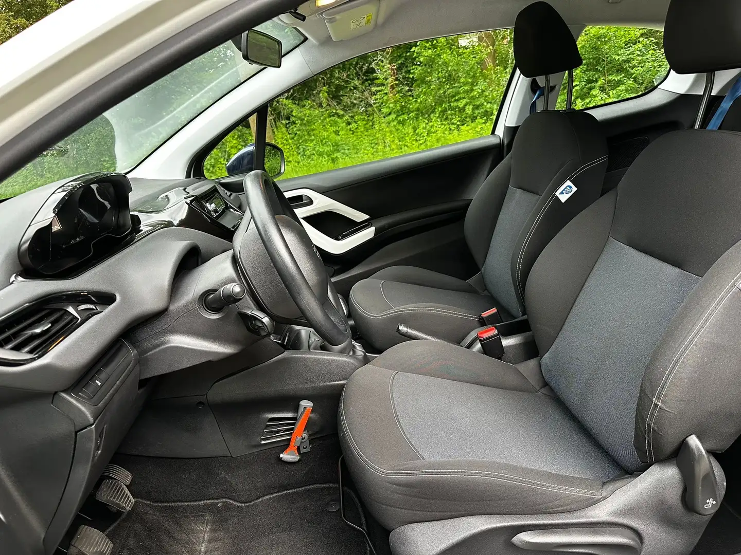 Peugeot 208 68 VTI Active - 1