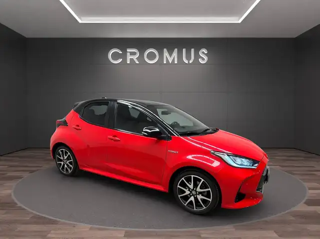 Toyota Yaris 1.5h Premiere *PROMO*