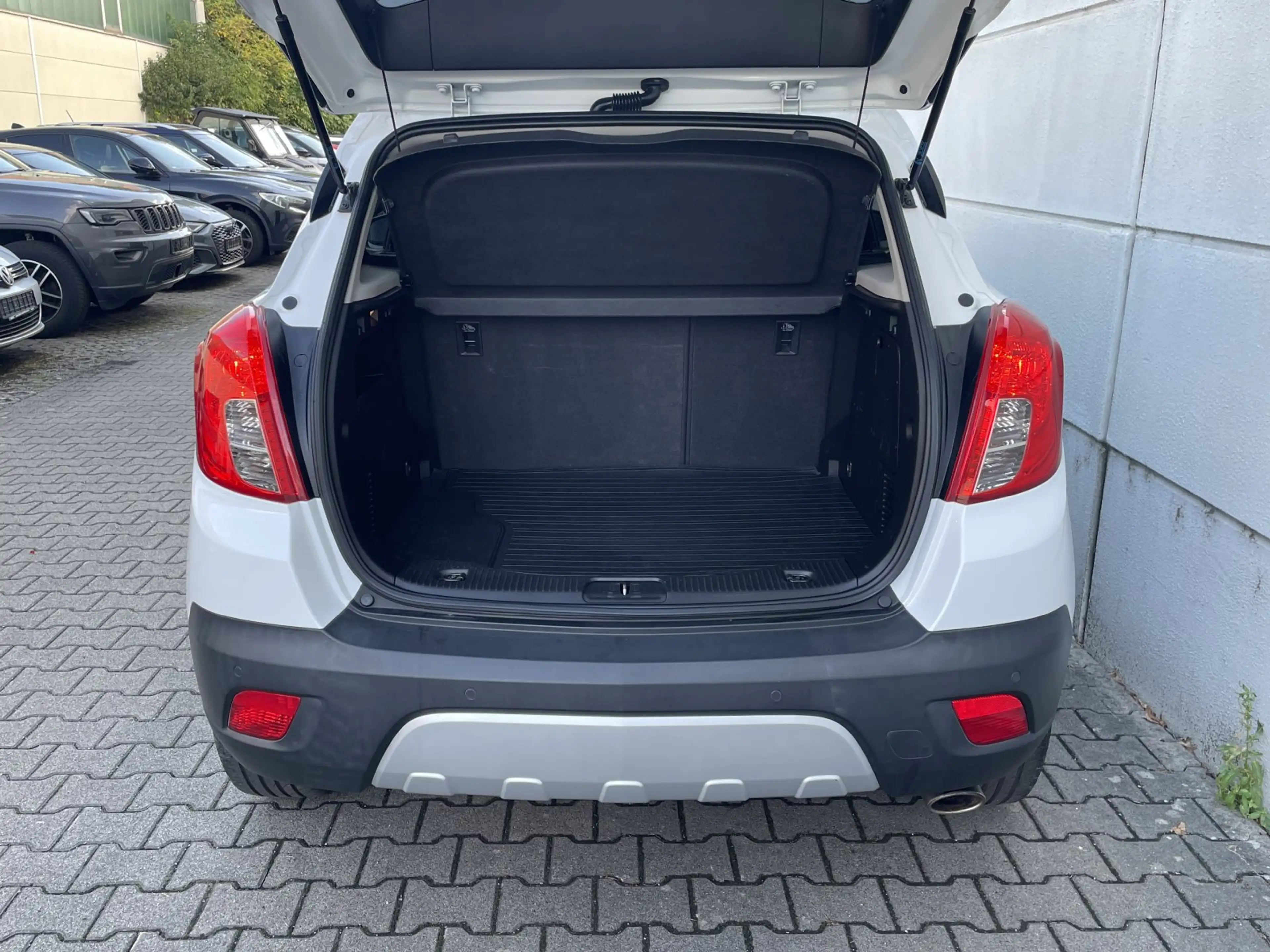 Opel Mokka 1.4 Turbo Edition ecoFlex 4x4 Klima Temp SHZ — photo 9