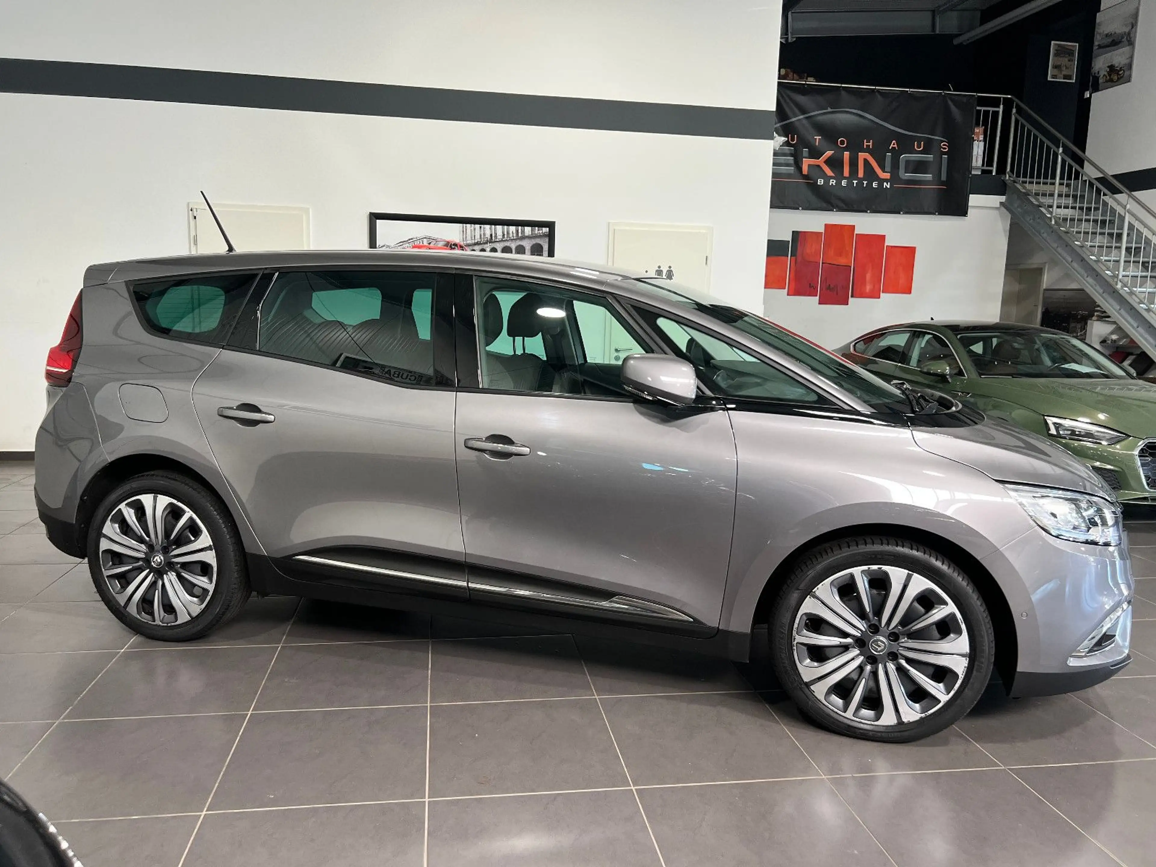 Renault Grand Scenic IV 1.3 **Navi*Kamera*PDC*Temp** — photo 6