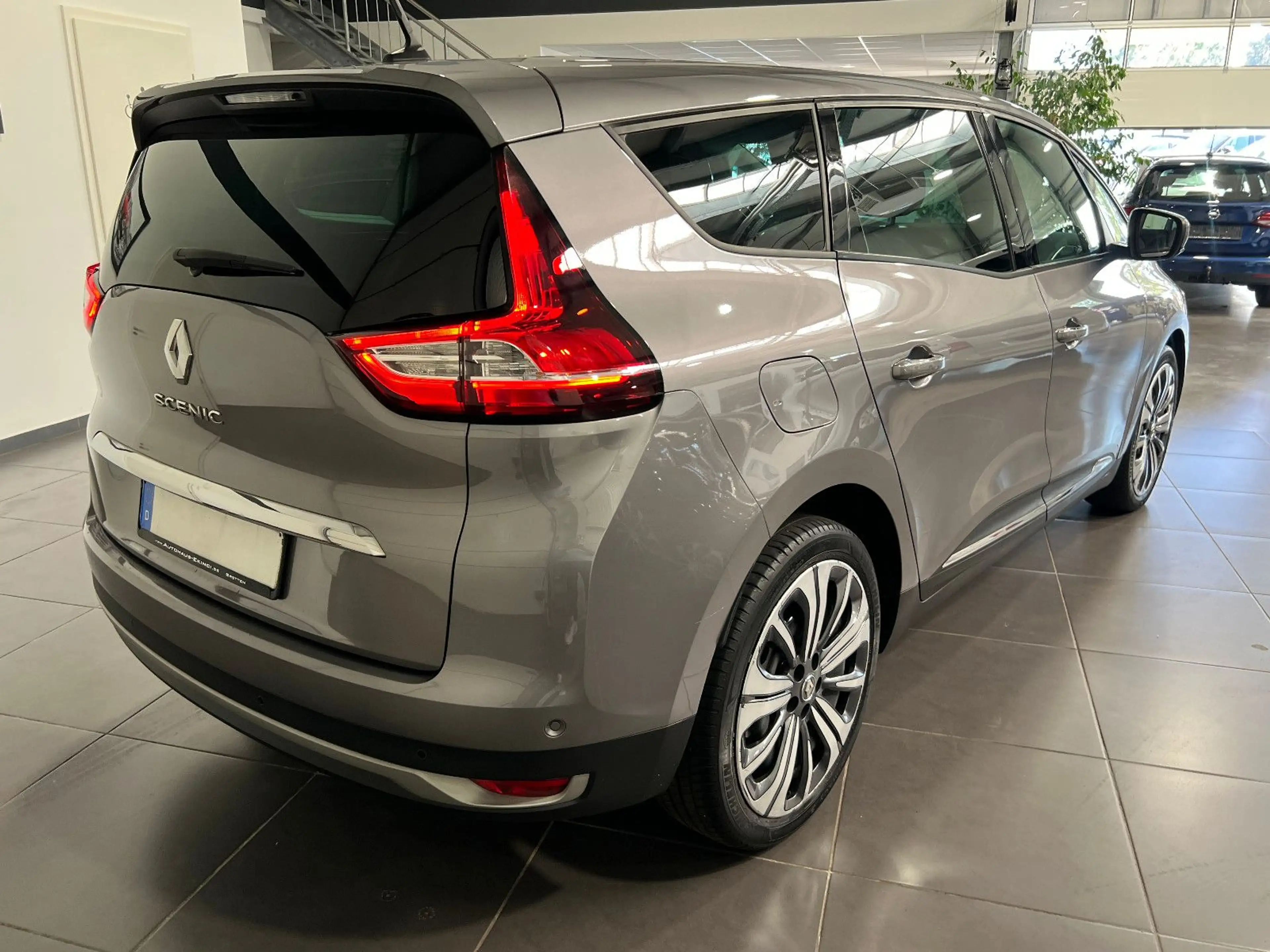 Renault Grand Scenic IV 1.3 **Navi*Kamera*PDC*Temp** — photo 7